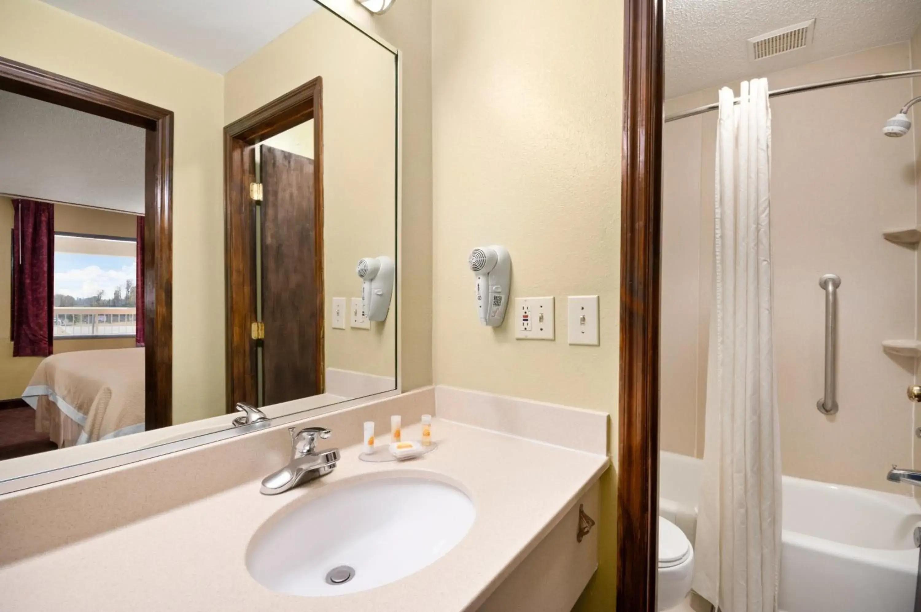 Bathroom in Days Inn by Wyndham Jacksonville NC