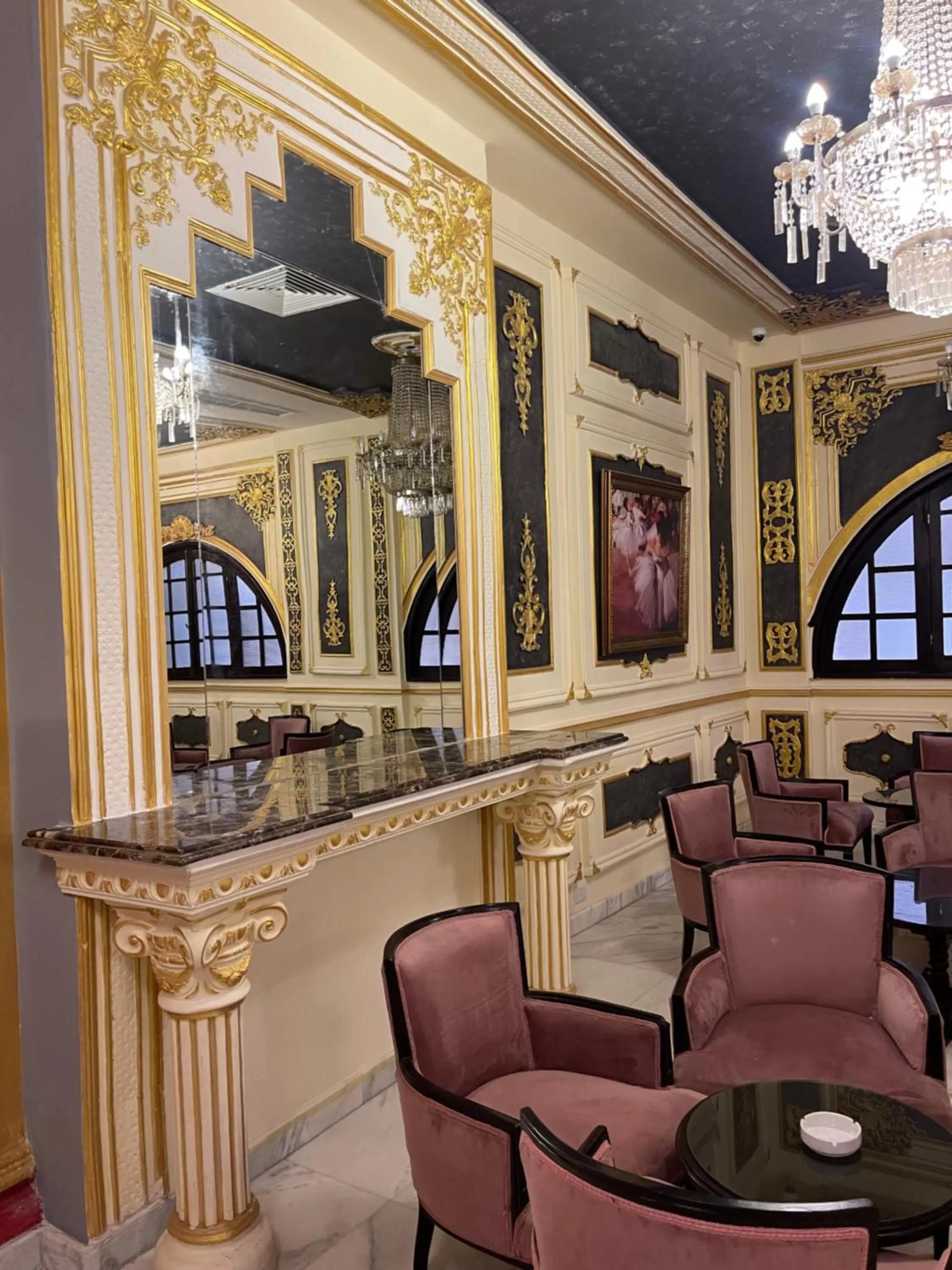 Banquet/Function facilities in Cosmopolitan hotel