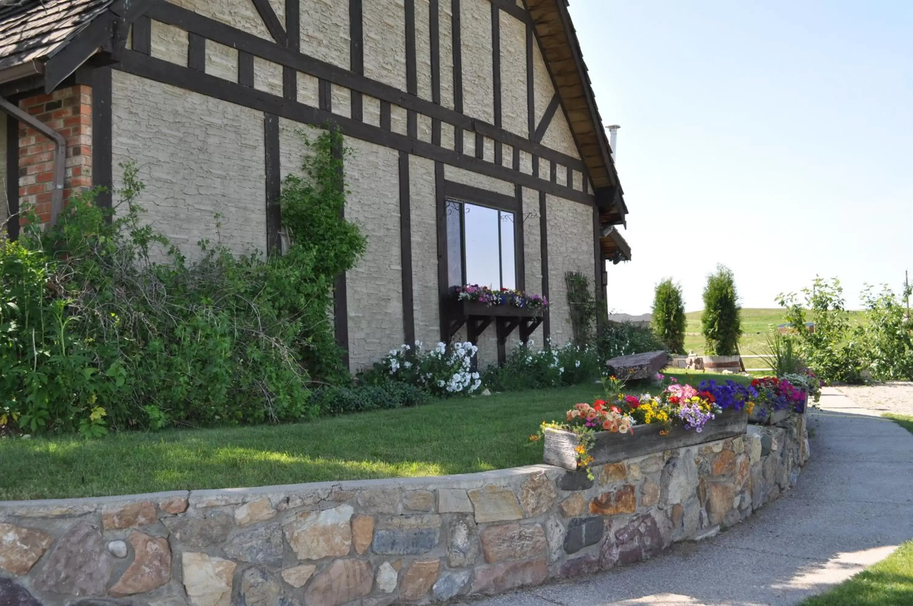 Facade/entrance, Property Building in Rocky Ridge Country Lodge