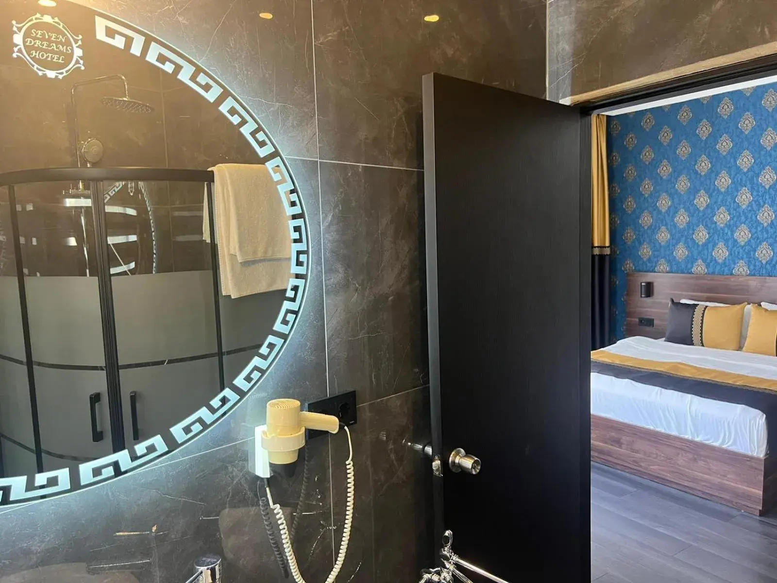 Photo of the whole room, Bathroom in Seven Dreams Hotel