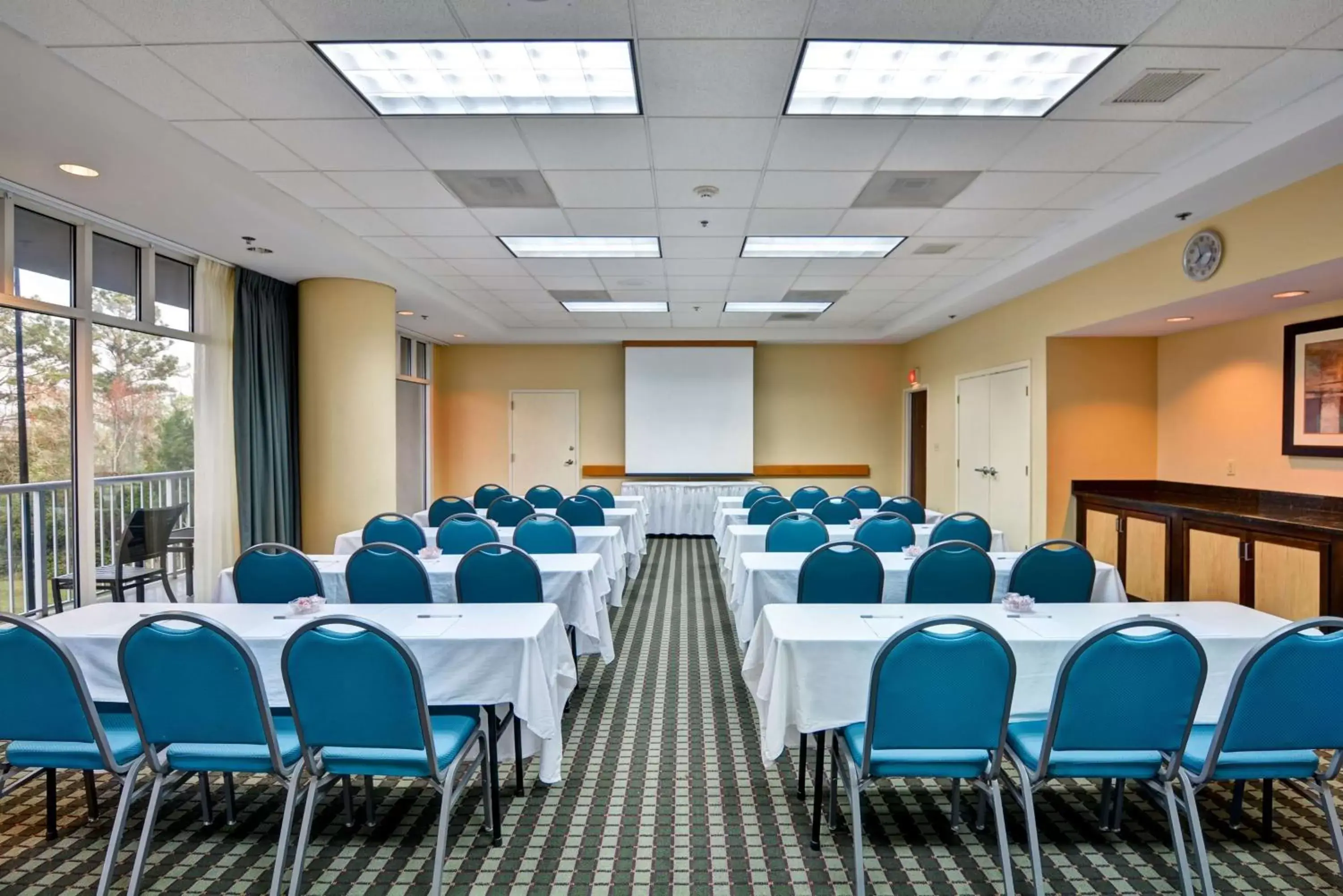 Meeting/conference room in Hampton Inn Mobile/East Bay
