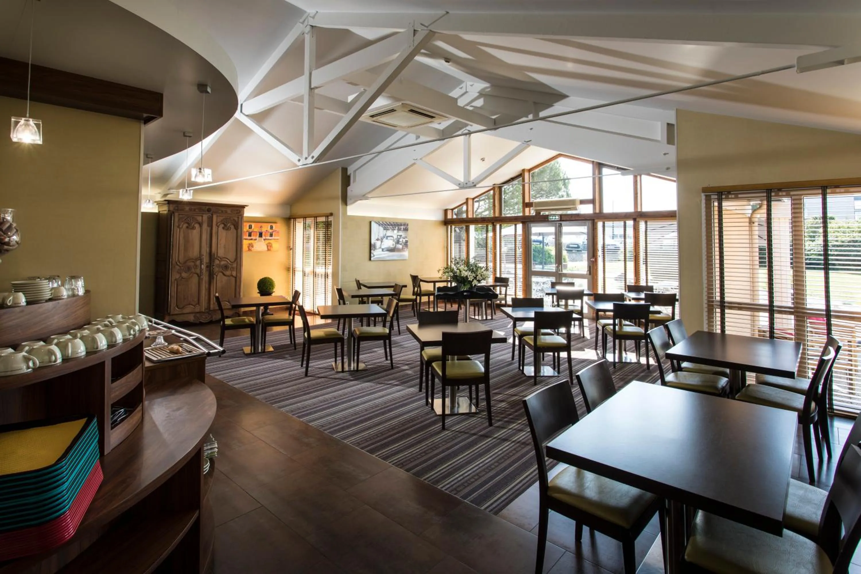 Other in Contact Hotel Atoll