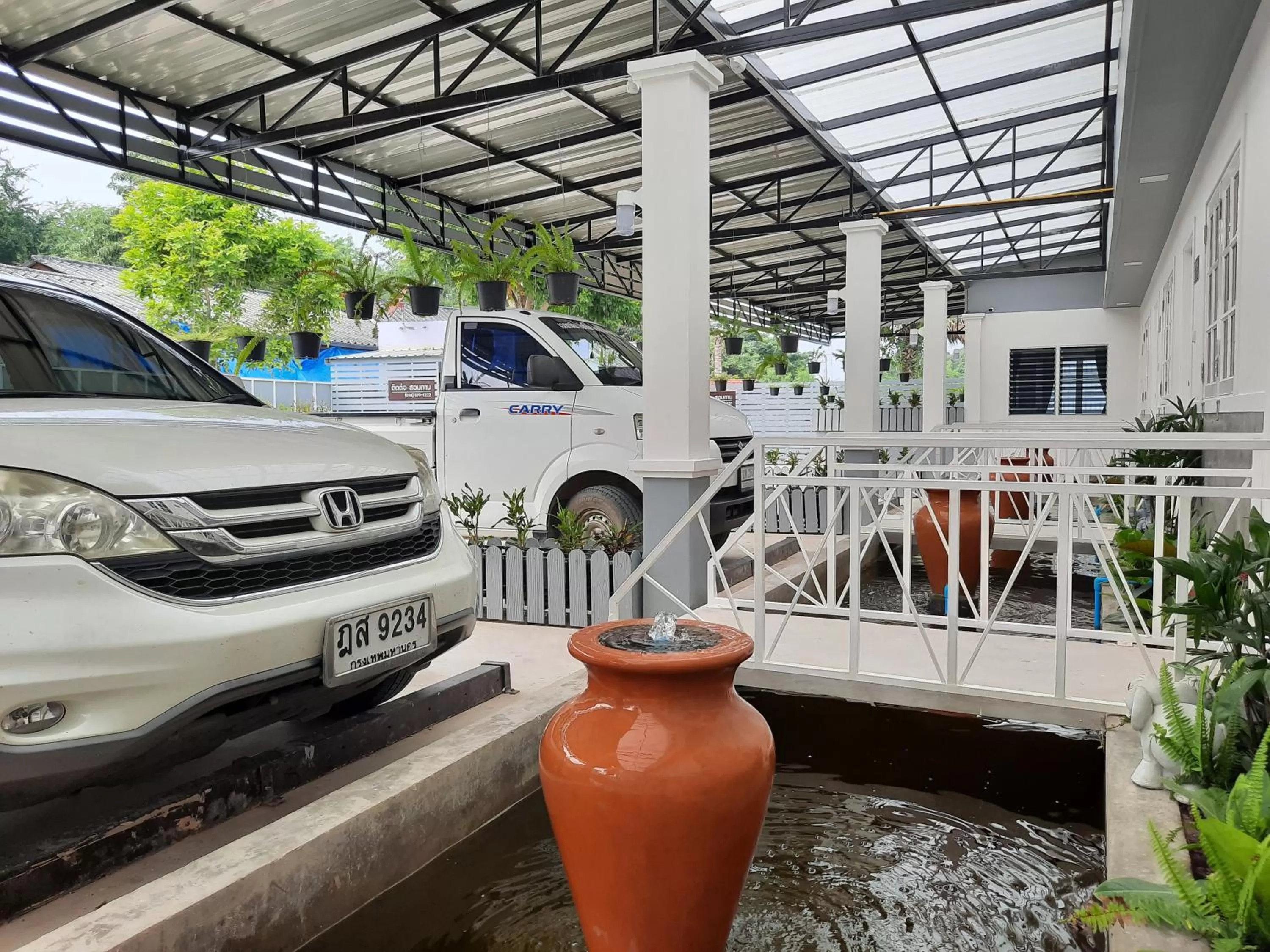 Fancy Carp Resort Hua-Hin