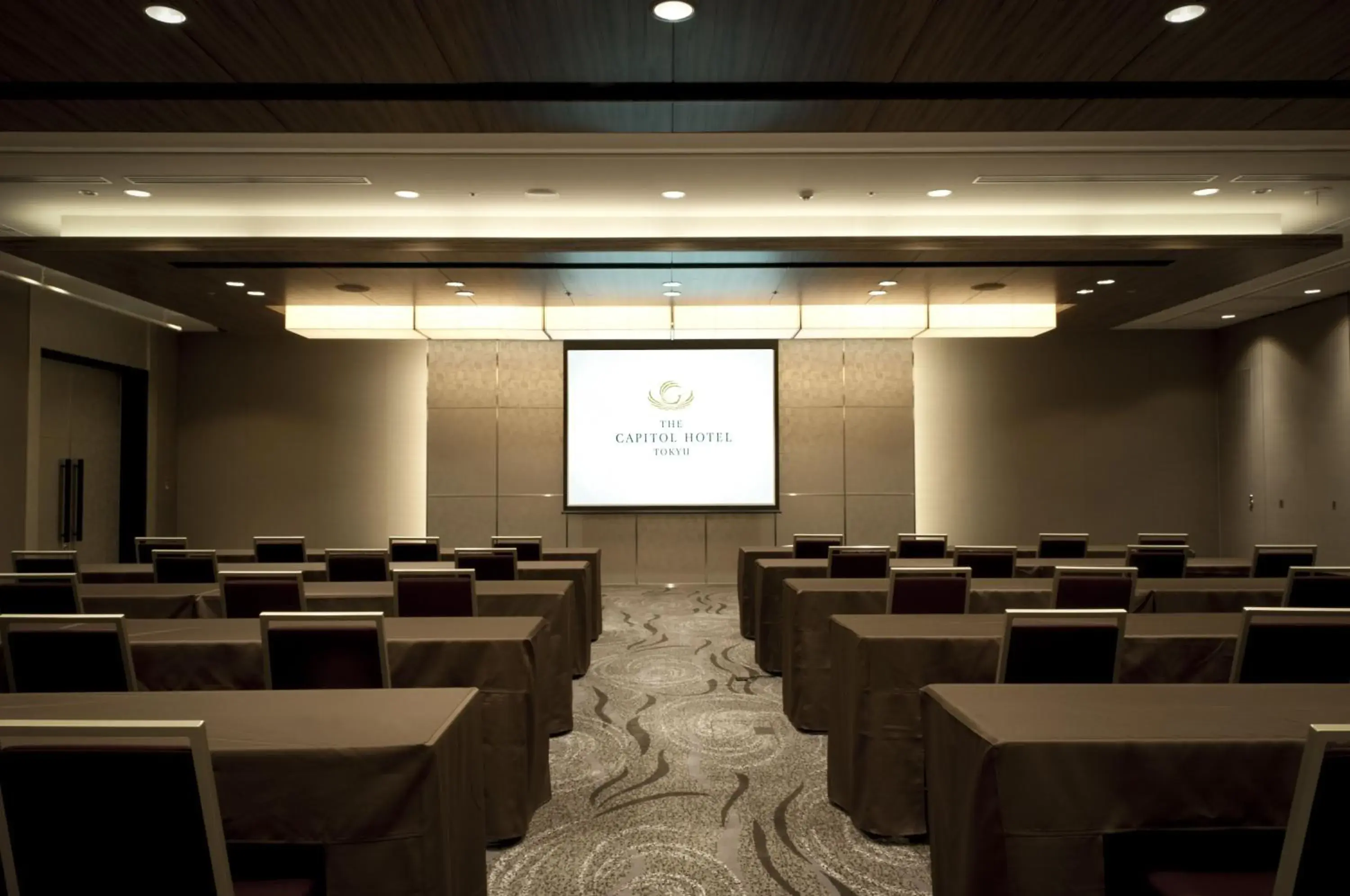 Business facilities in The Capitol Hotel Tokyu