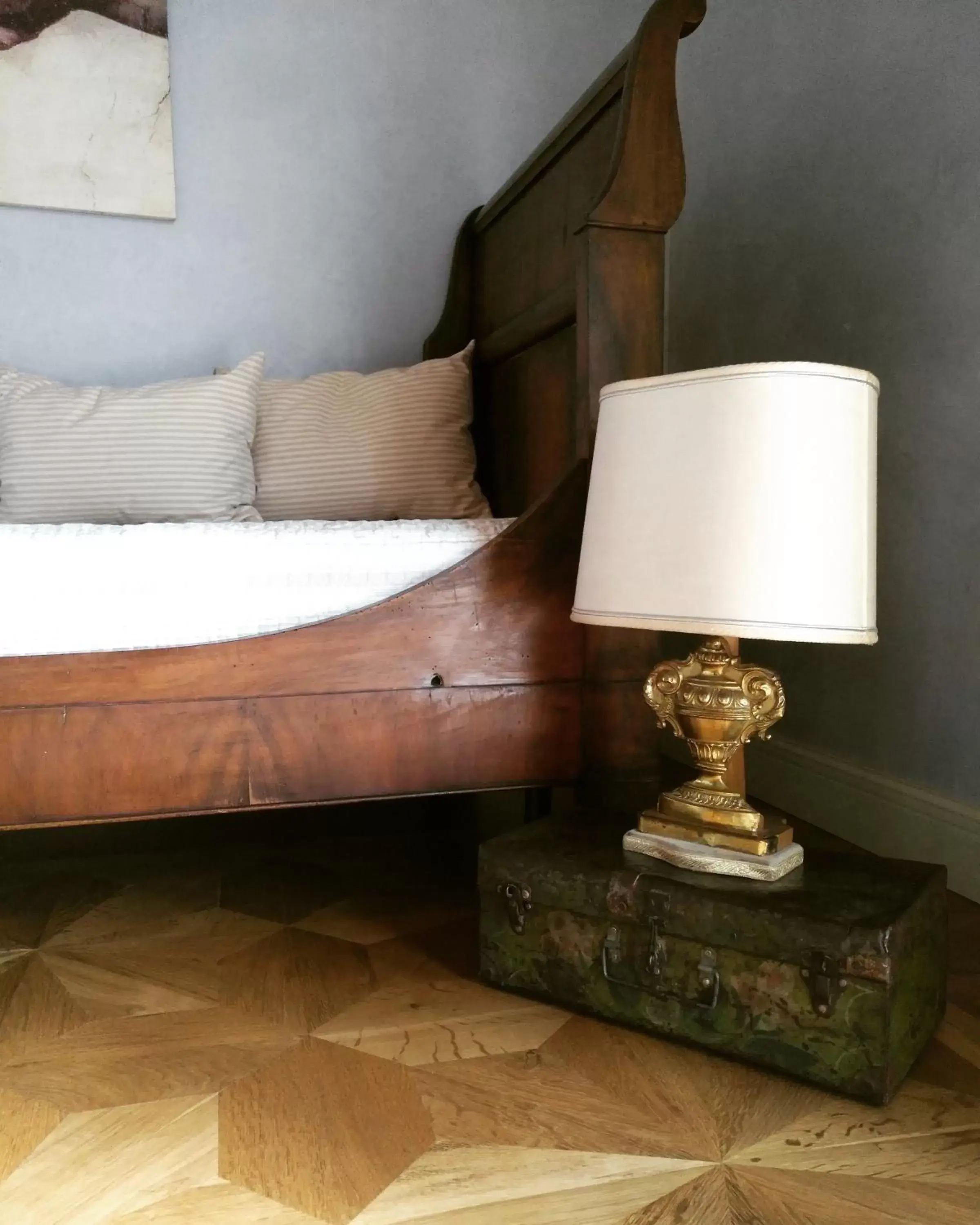 Bed in B&B Dimora Delle Donnole Bergamo Alta