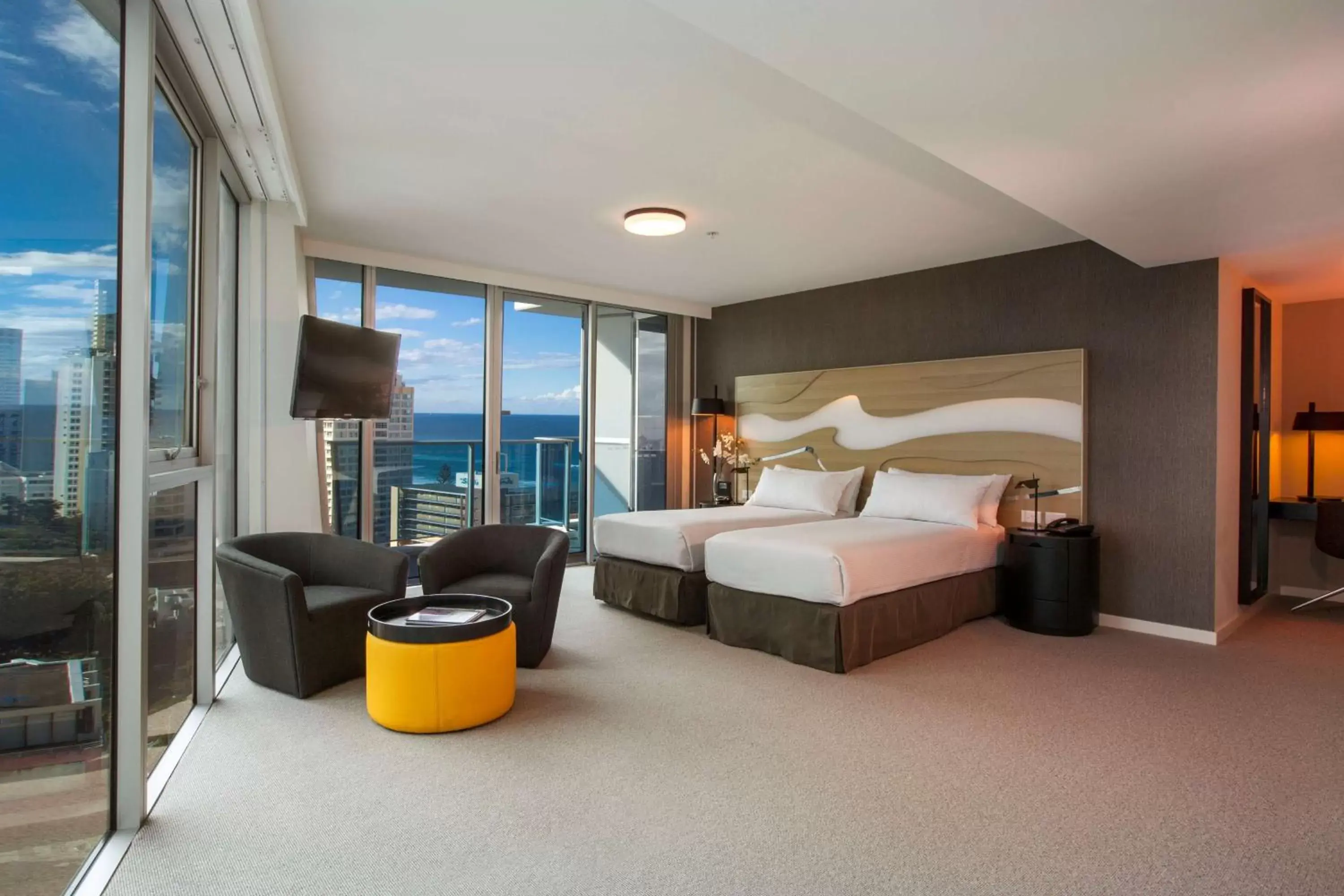 Bed in Hilton Surfers Paradise Hotel & Residences