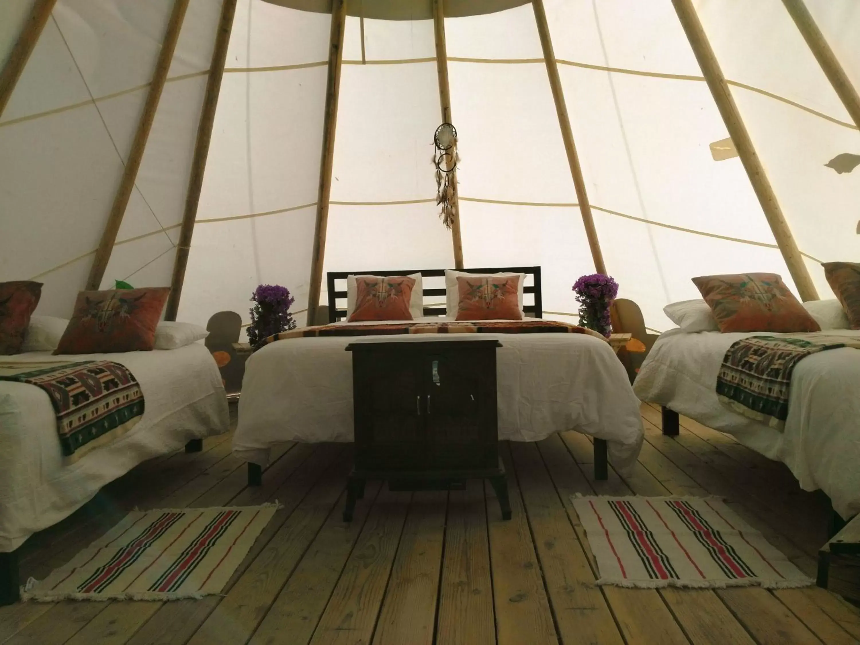 Photo of the whole room, Bed in Olancha RV Park and Motel Photo of the whole room, Bed in Olancha RV Park and Motel