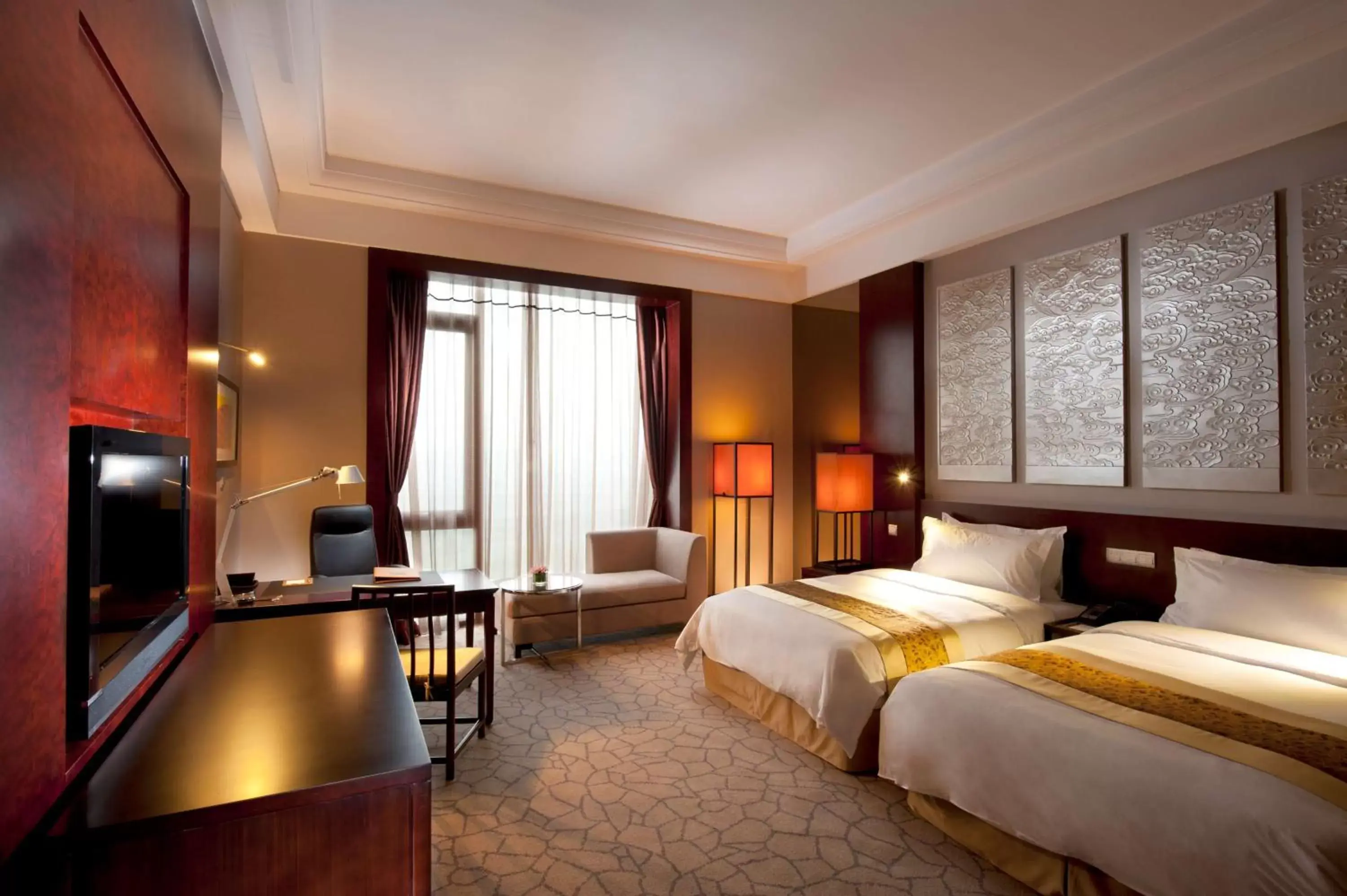 Bed, TV/Entertainment Center in Hilton Beijing Capital Airport