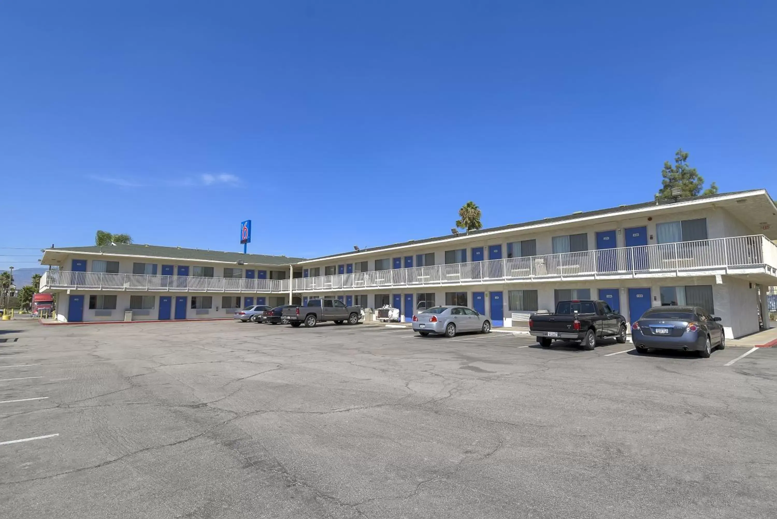 Facade/entrance, Property Building in Motel 6-San Bernardino, CA - South