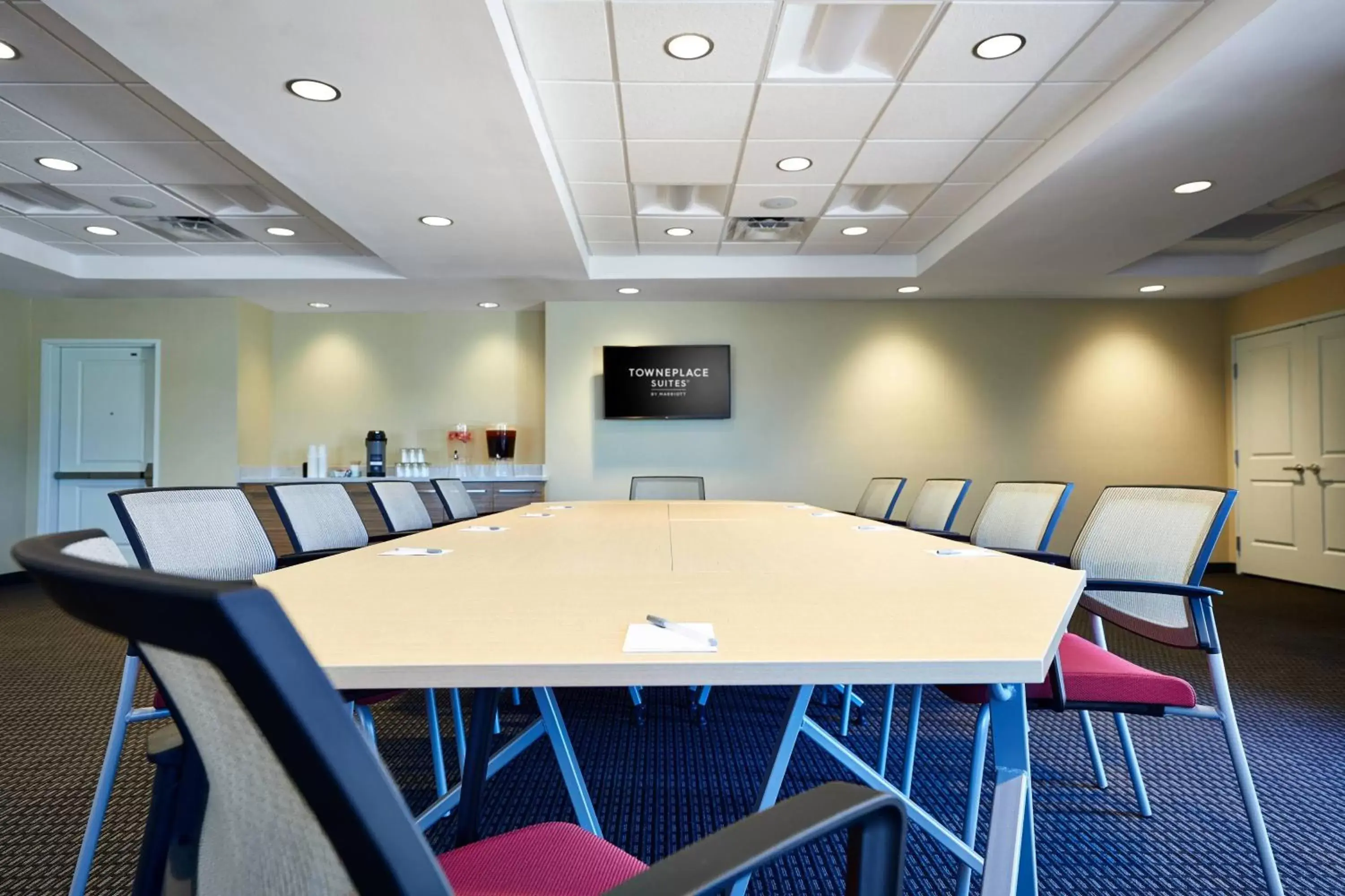 Meeting/conference room in TownePlace Suites by Marriott St. Louis O'Fallon