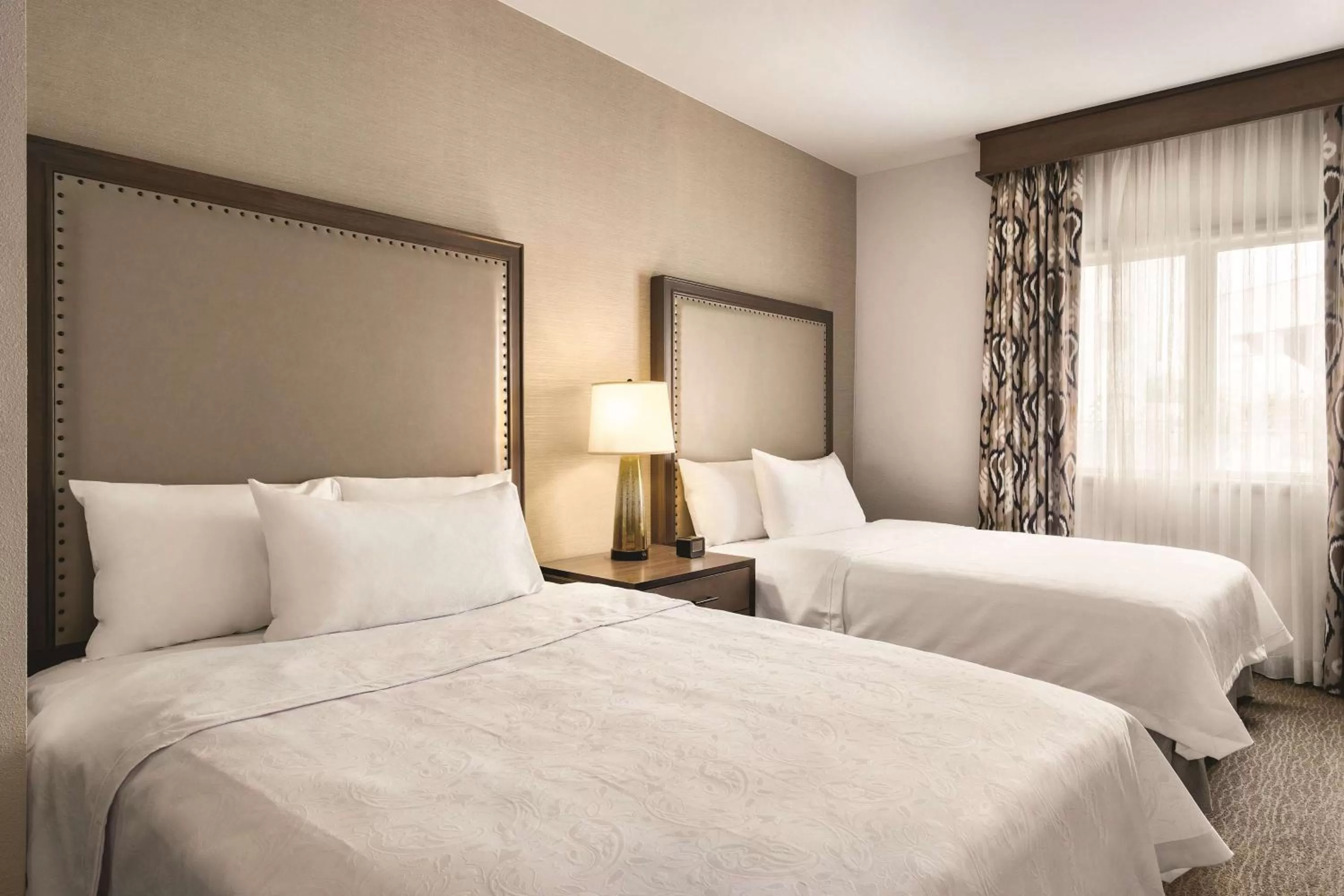 Bed in Homewood Suites Tucson St. Philip's Plaza University