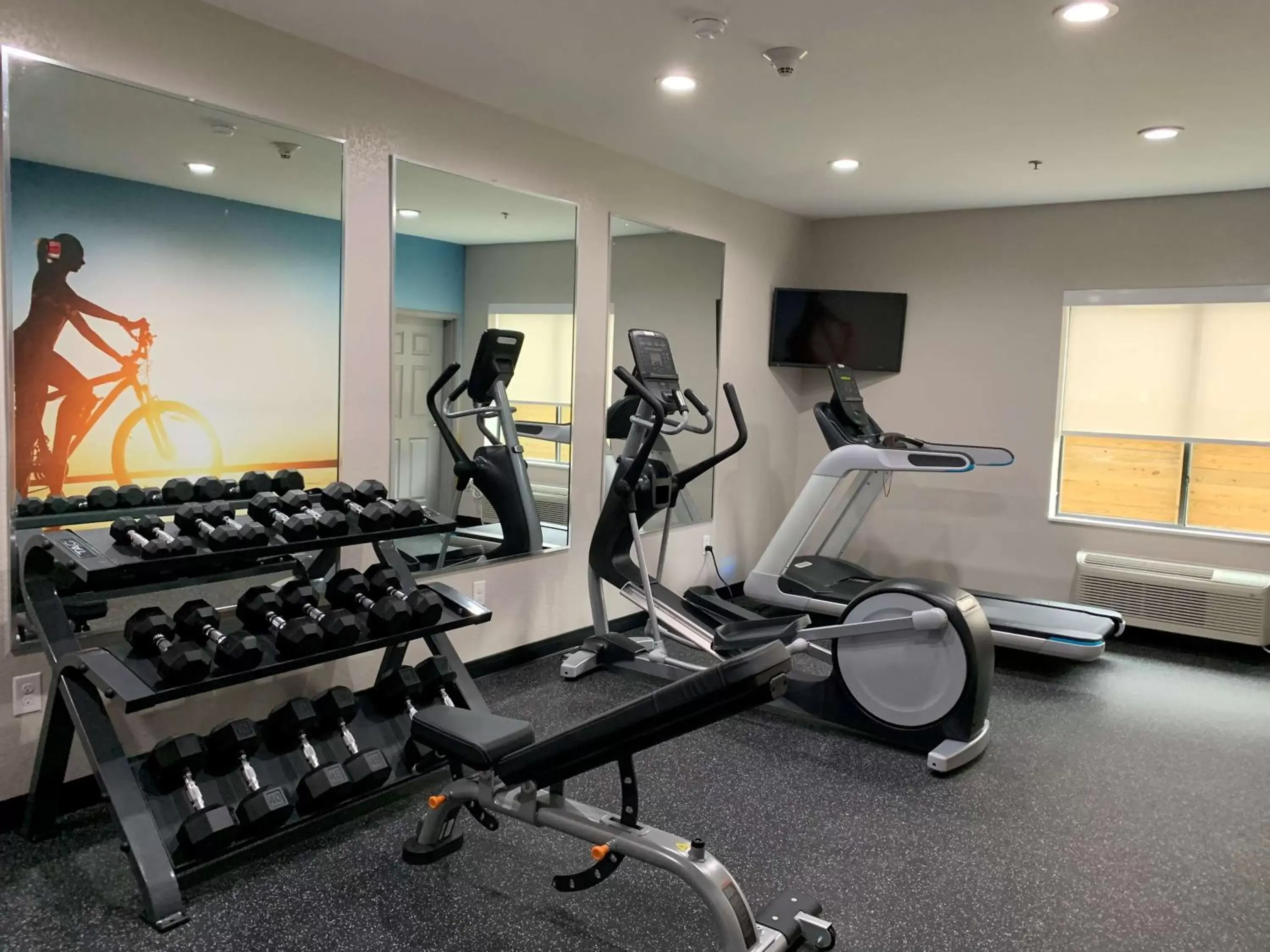 Activities, Fitness Center/Facilities in Best Western Houston Bush Intercontinental Airport Inn