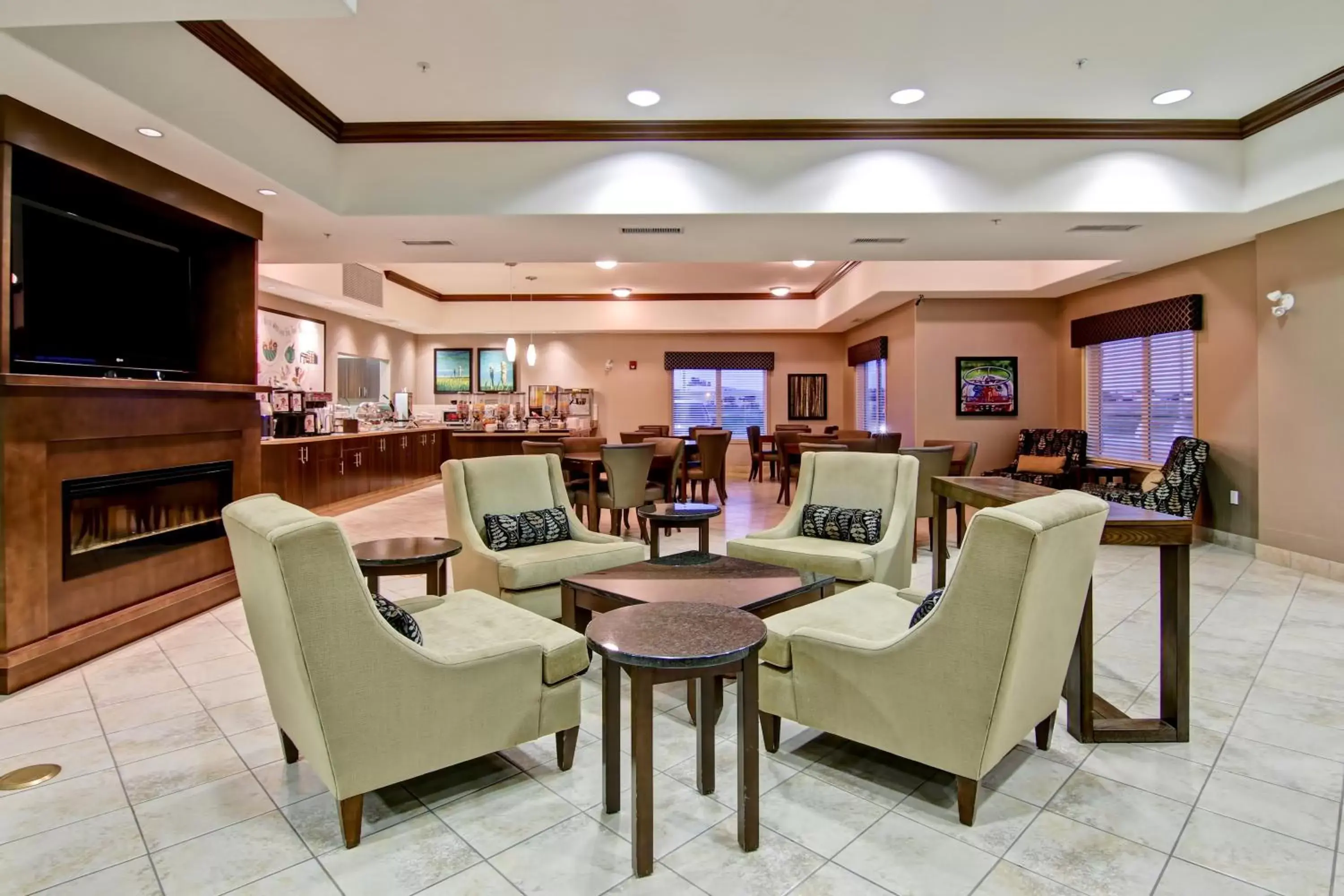 Lobby or reception in Canalta Hotel Assiniboia