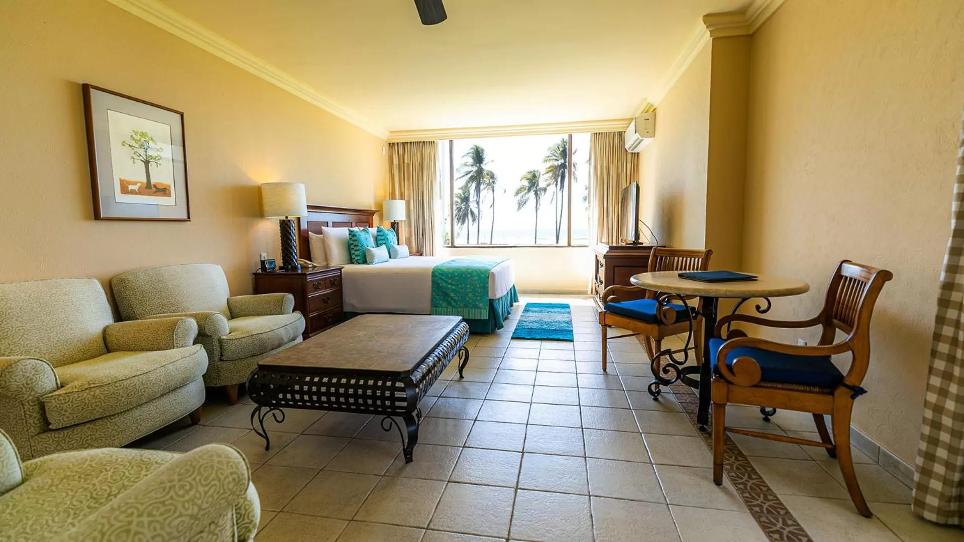 Photo of the whole room in Pierre Mundo Imperial Riviera Diamante Acapulco