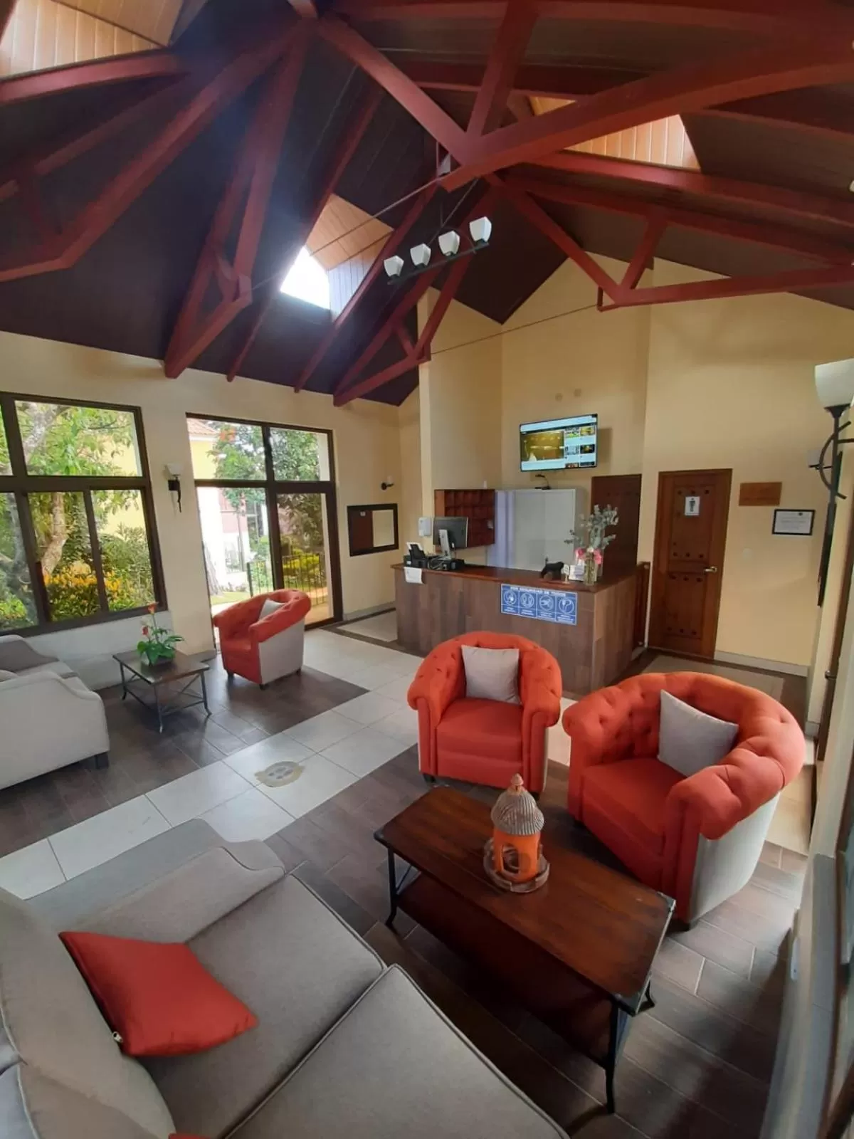 Living room, Seating Area in HOTEL Y RESTAURANTE HACIENDA LOS VOLCANES