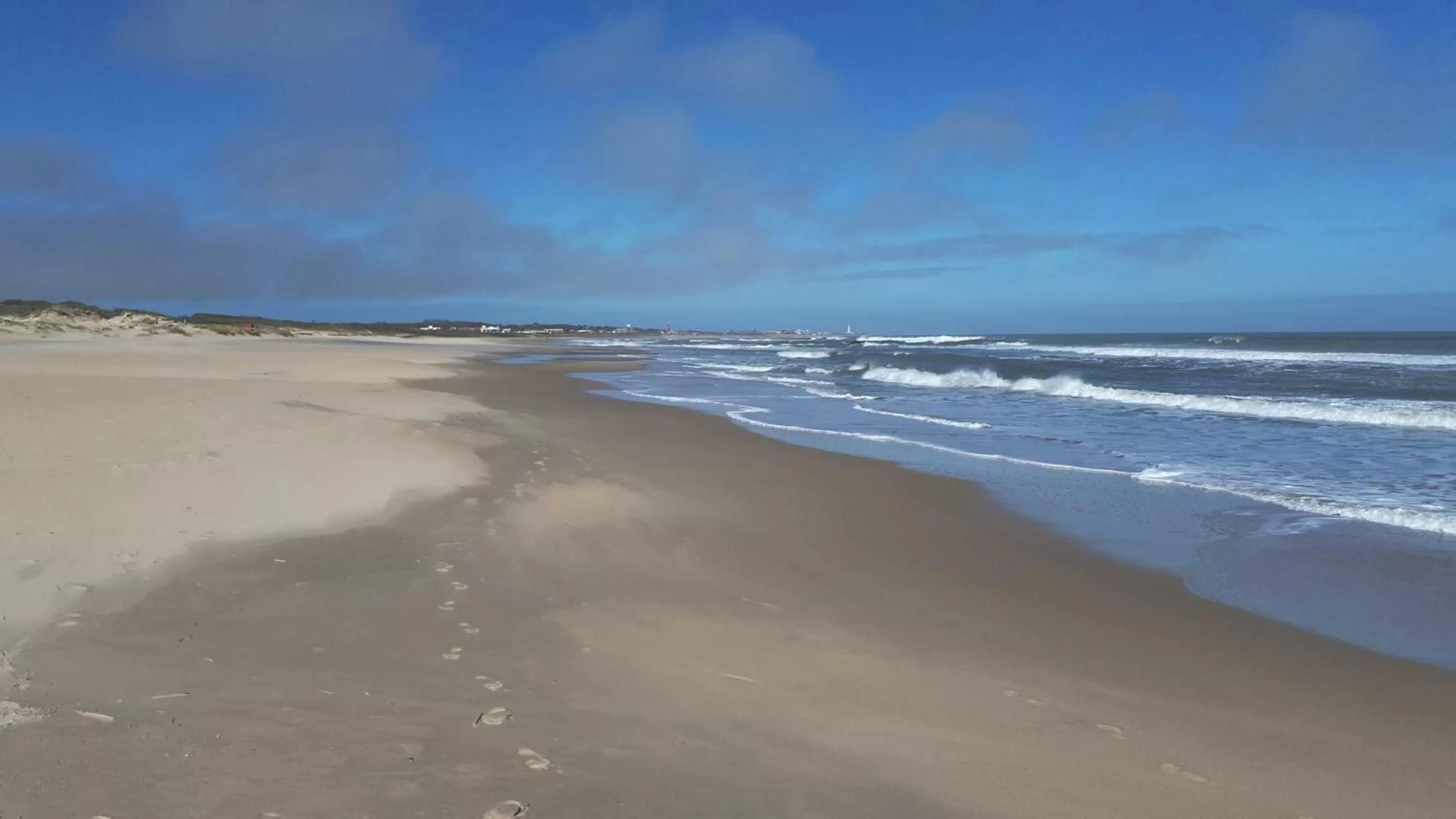 Beach in La Maison Suites & Gastronomía