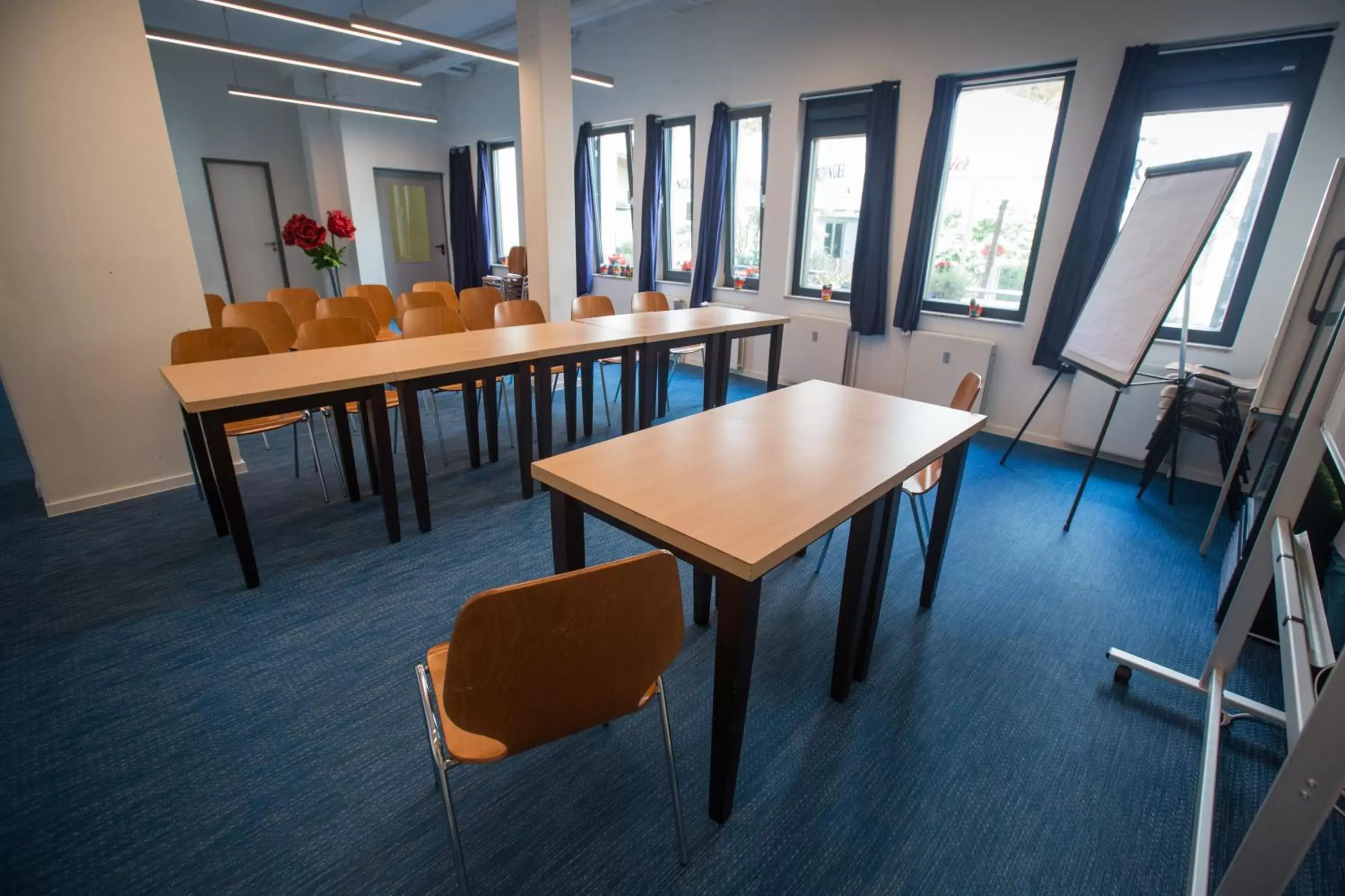 Meeting/conference room in acama Hotel & Hostel Kreuzberg