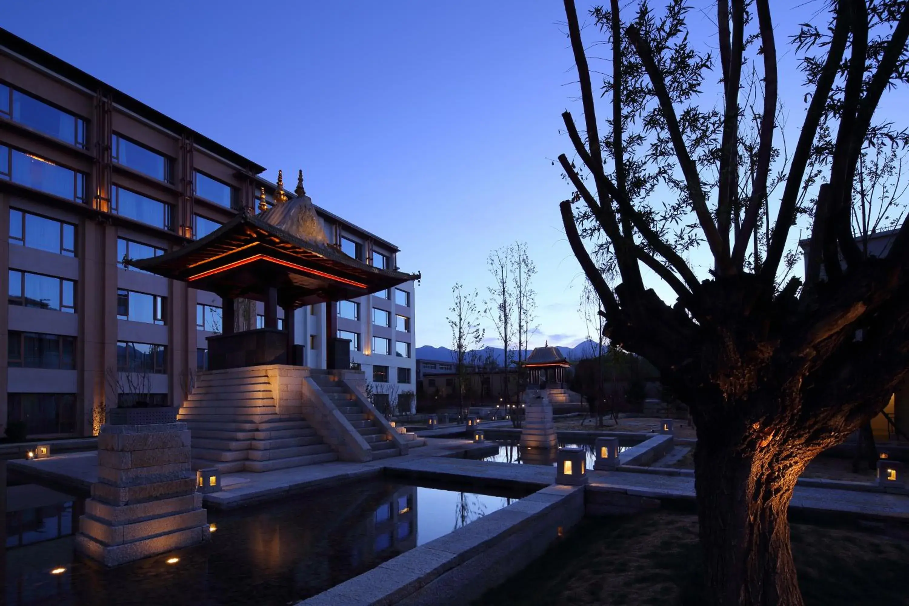 Property building in Shangri-La Lhasa