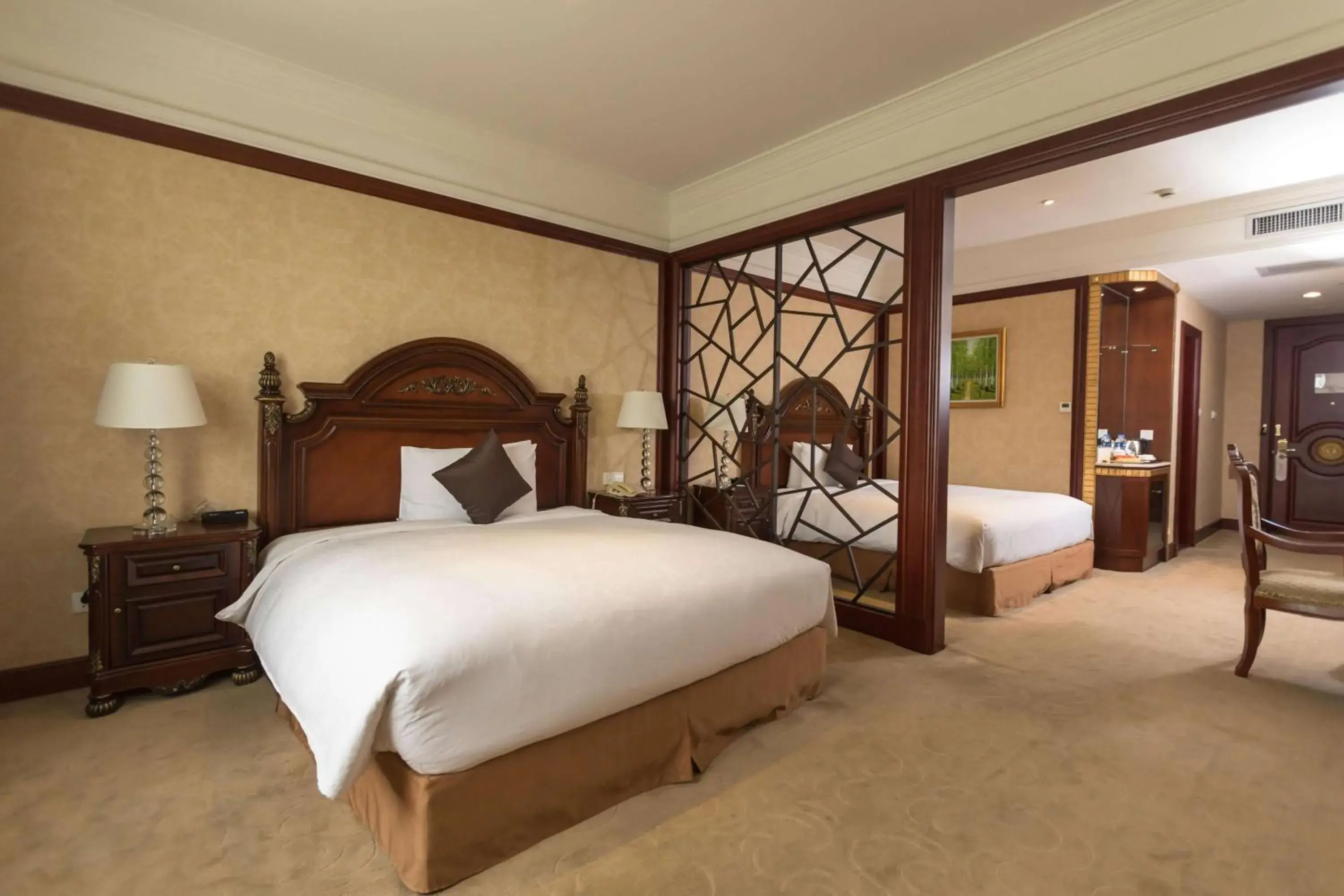 Photo of the whole room, Bed in Wyndham Shanghai Hongqiao-Near NECC Photo of the whole room, Bed in Wyndham Shanghai Hongqiao-Near NECC