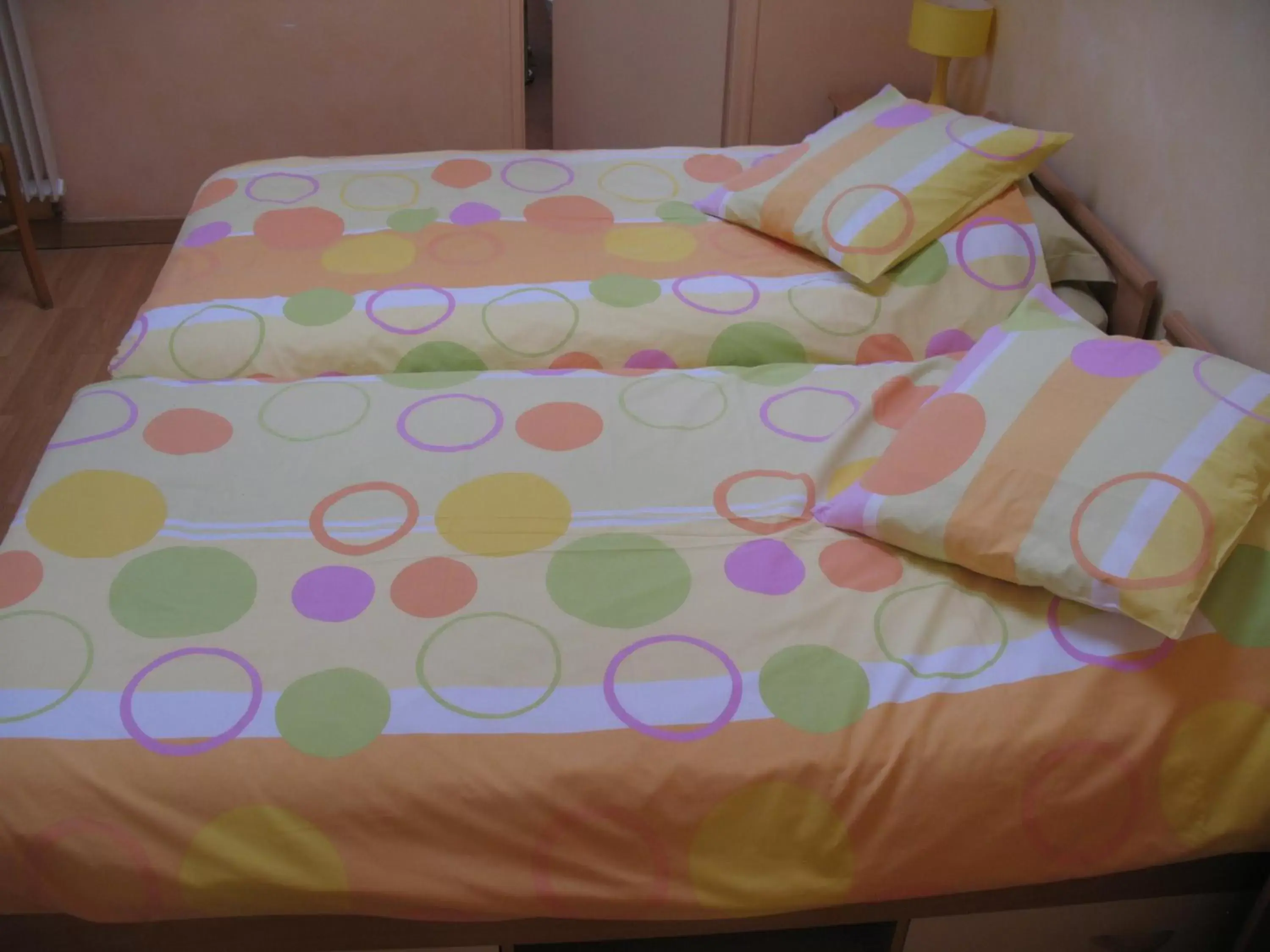 Standard Twin Room - single occupancy in Chambres d'Hôtes Le Mûrier Standard Twin Room - single occupancy in Chambres d'Hôtes Le Mûrier