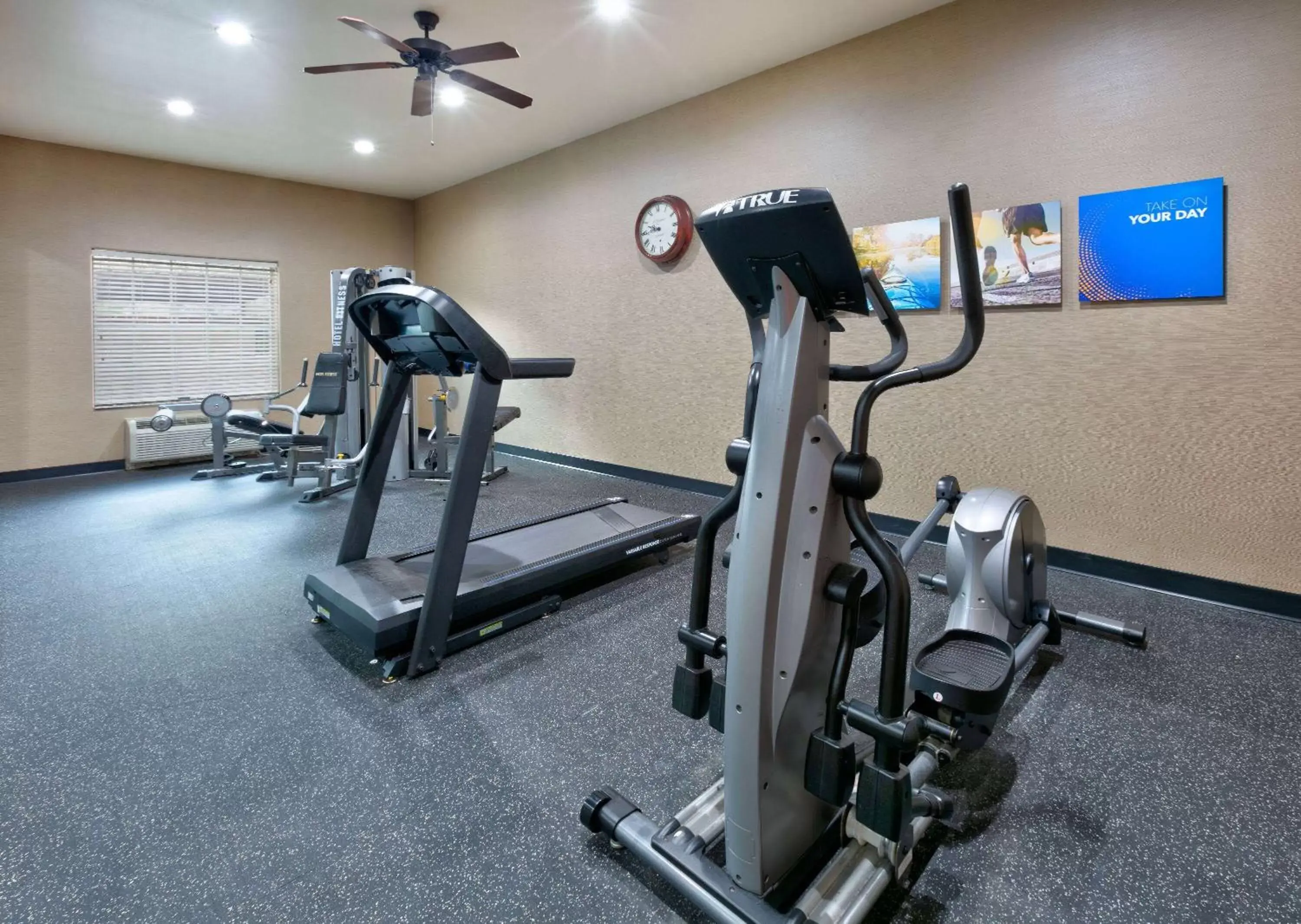 Fitness centre/facilities, Fitness Center/Facilities in Baymont Inn & Suites by Wyndham Glen Rose