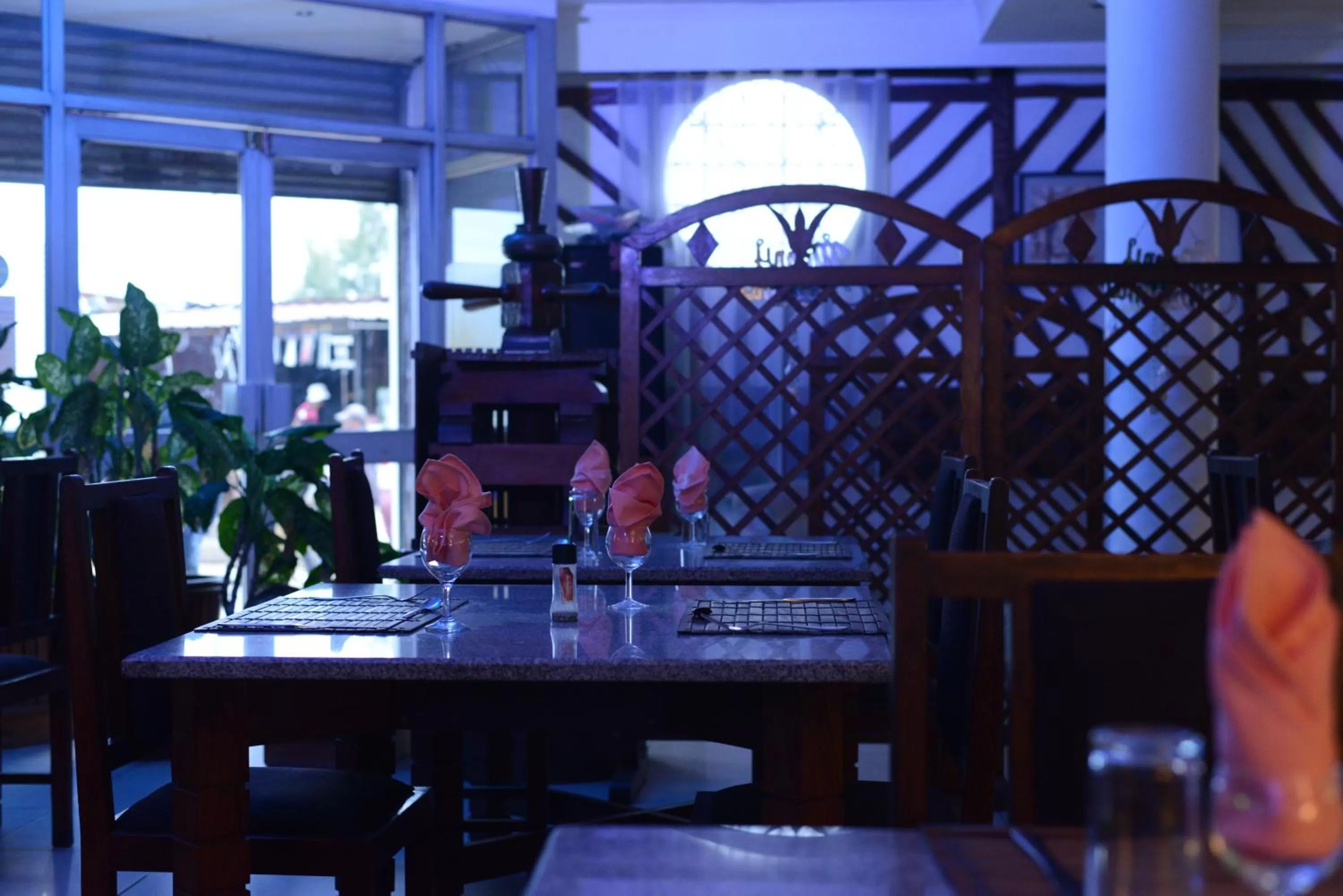 Restaurant/places to eat in Hotel Le Relais Normand