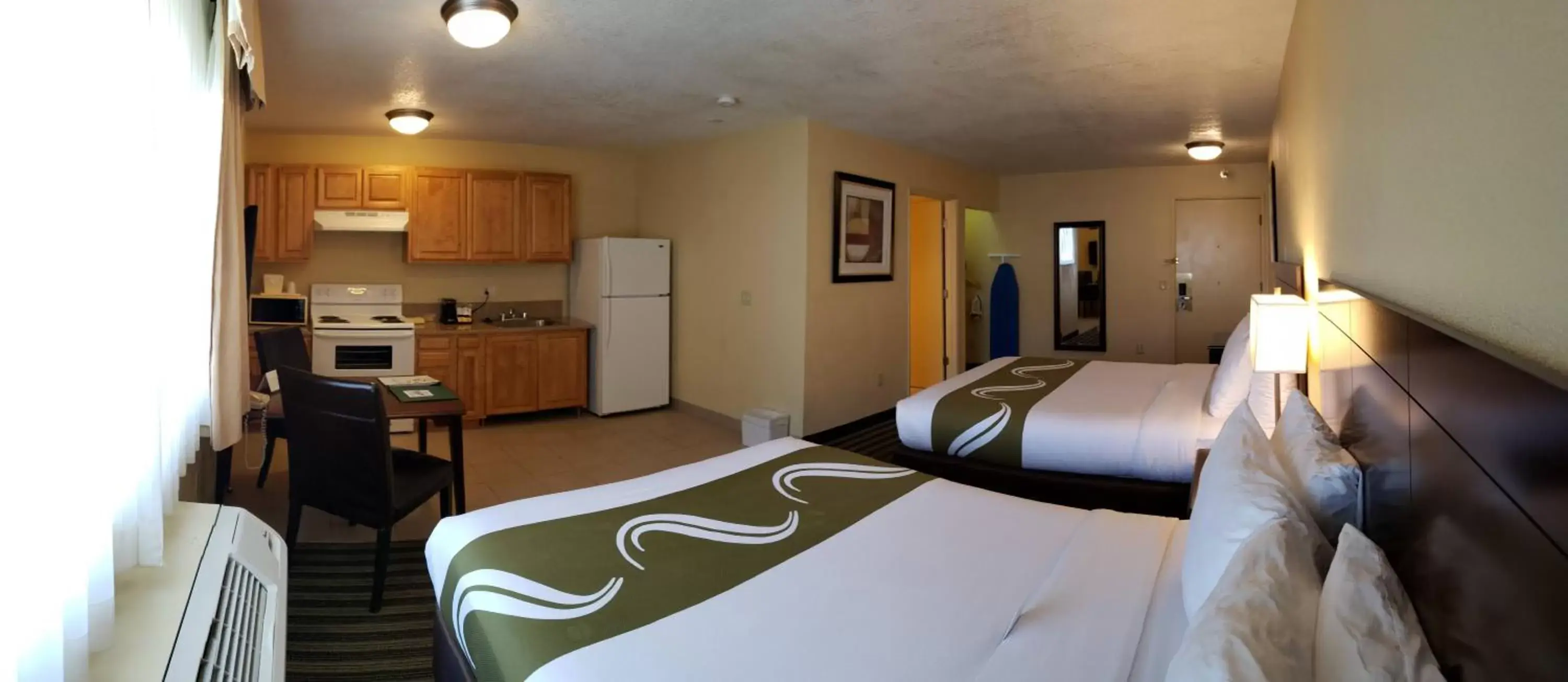 Efficiency Queen Room with Two Queen Beds - Accessible/Non-Smoking in Quality Inn & Suites Vancouver