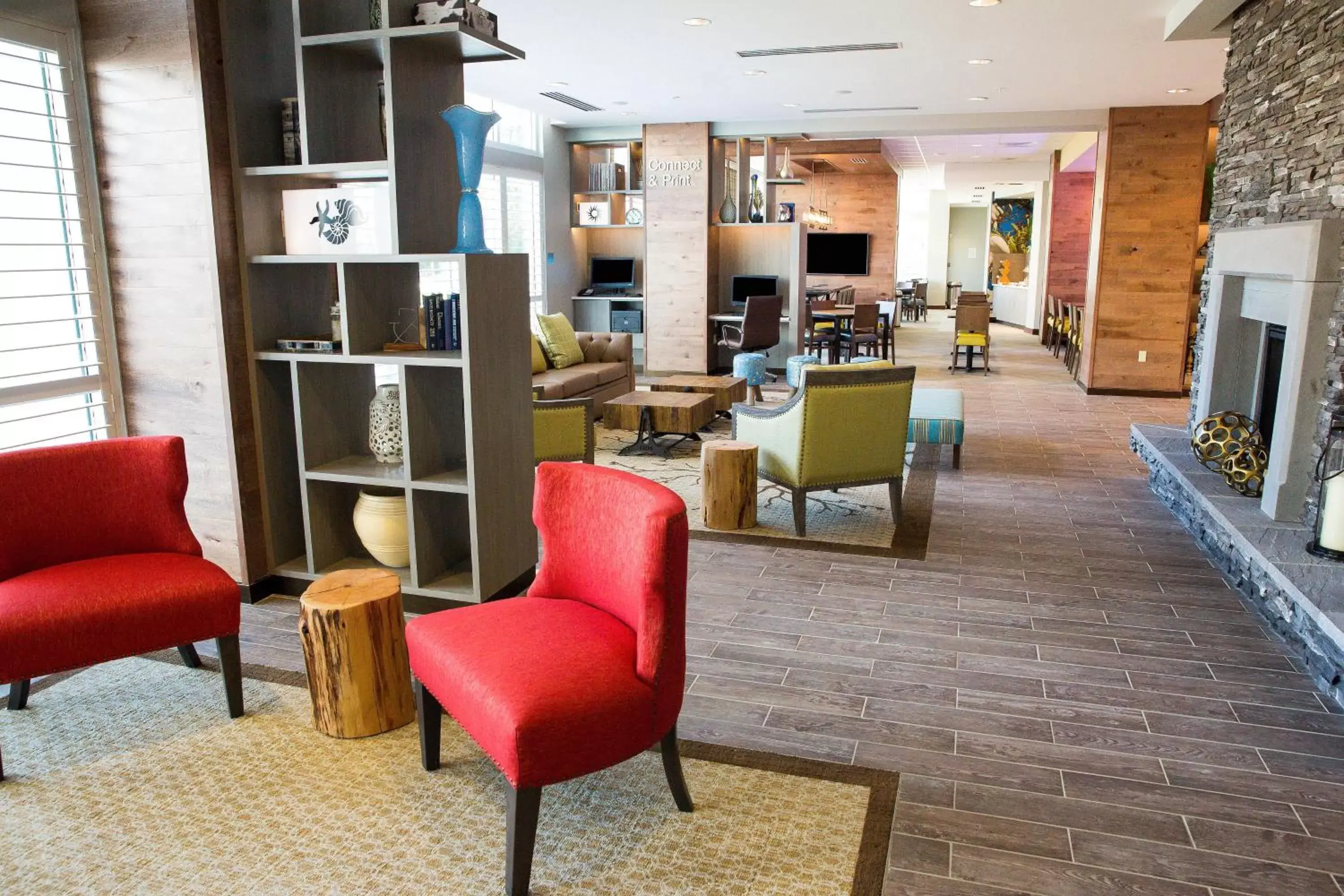 Lobby or reception in Fairfield Inn & Suites by Marriott Savannah Midtown