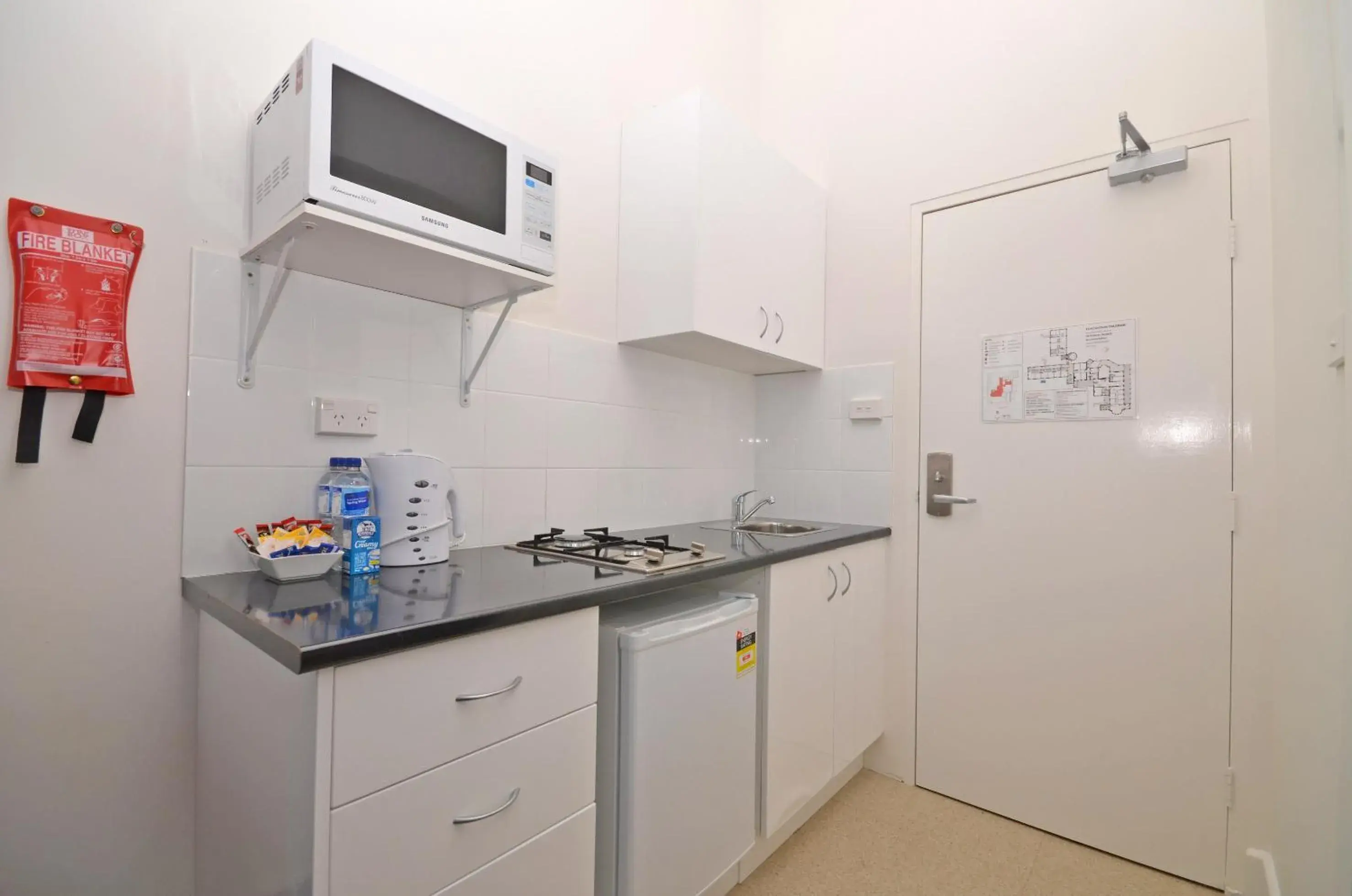 Kitchen or kitchenette, Kitchen/Kitchenette in The Hallows Accommodation