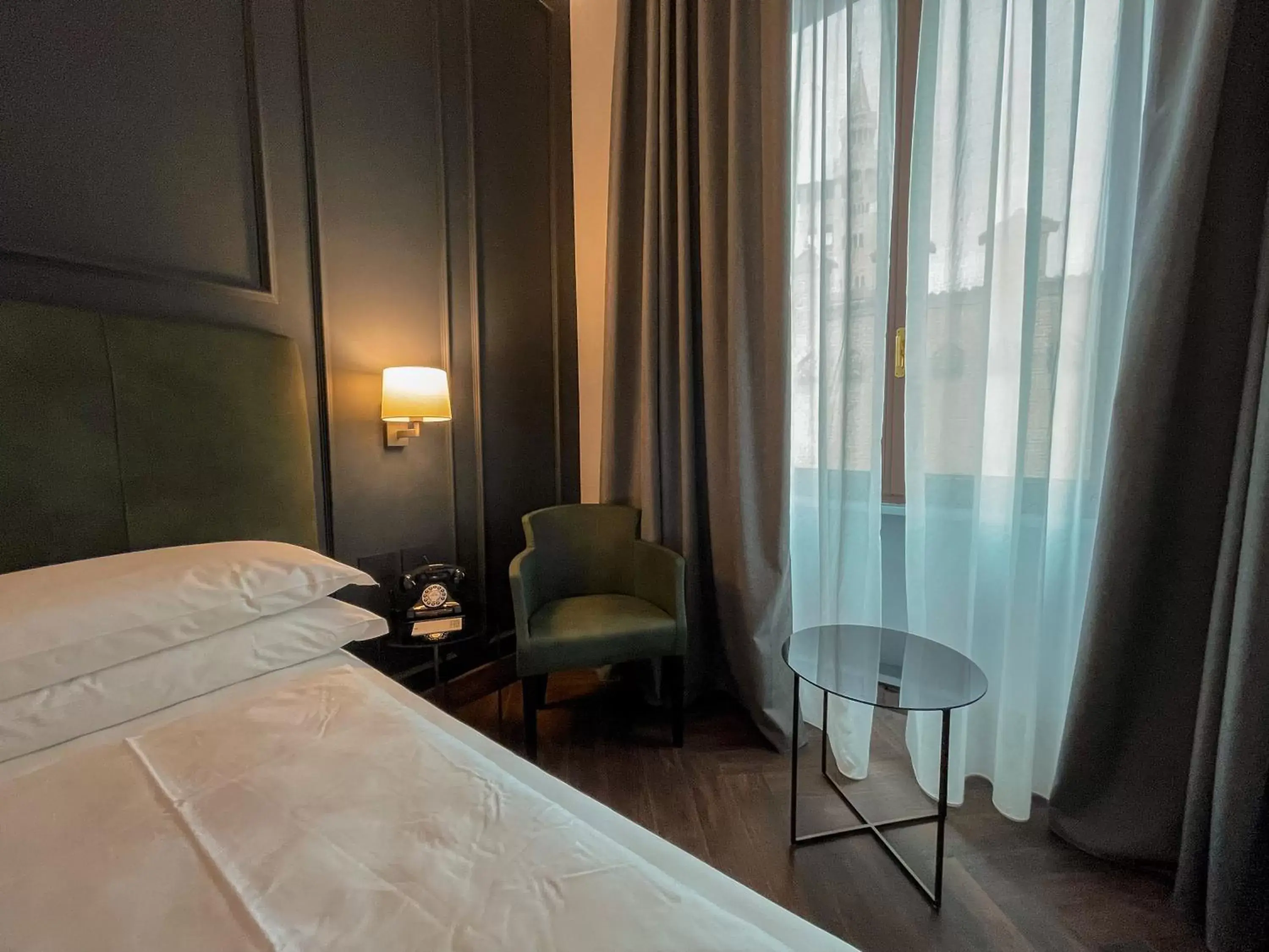 Photo of the whole room, Bed in Hotel Impero