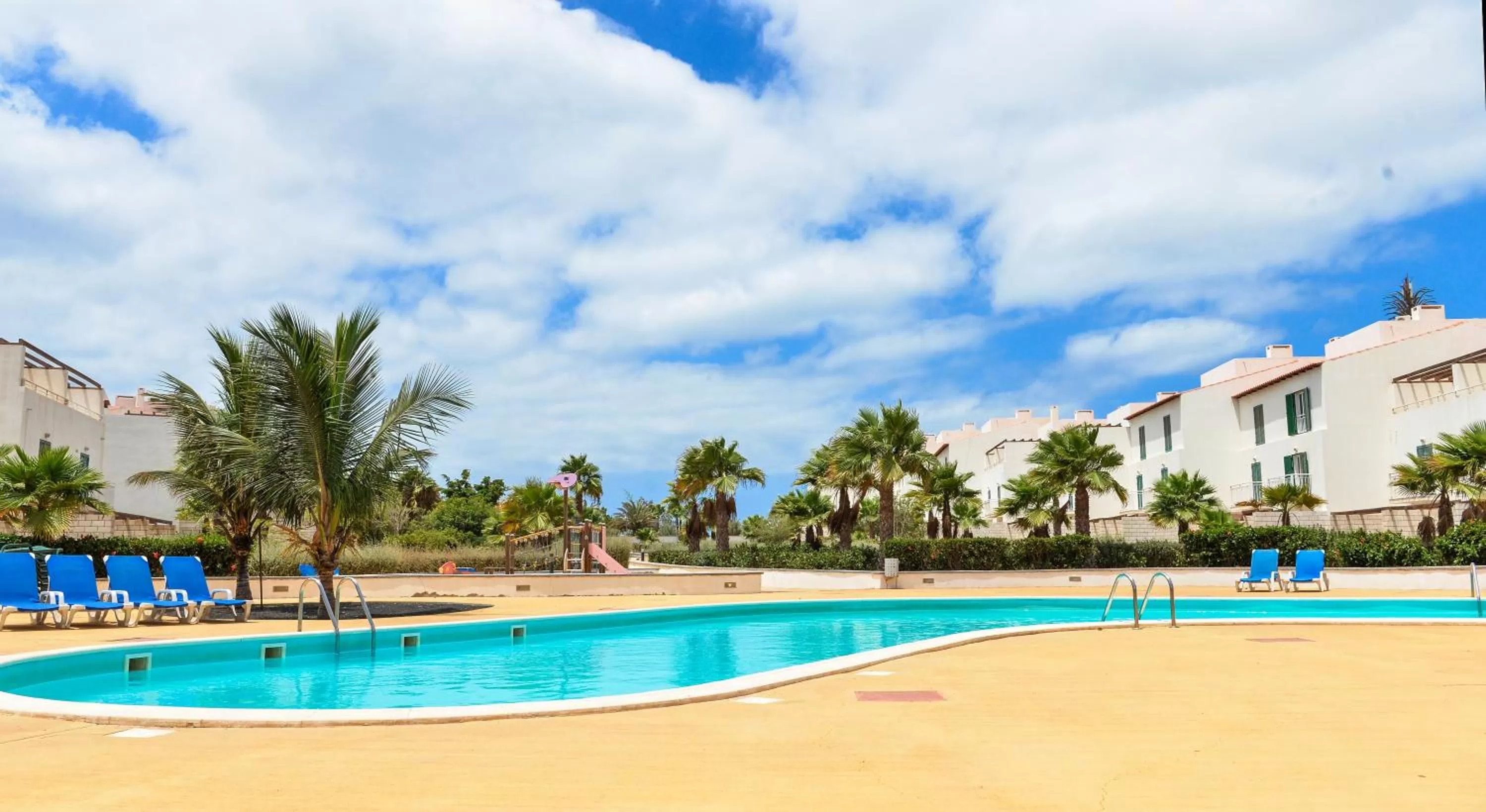 Swimming Pool in Guesthouse Le Châtelain