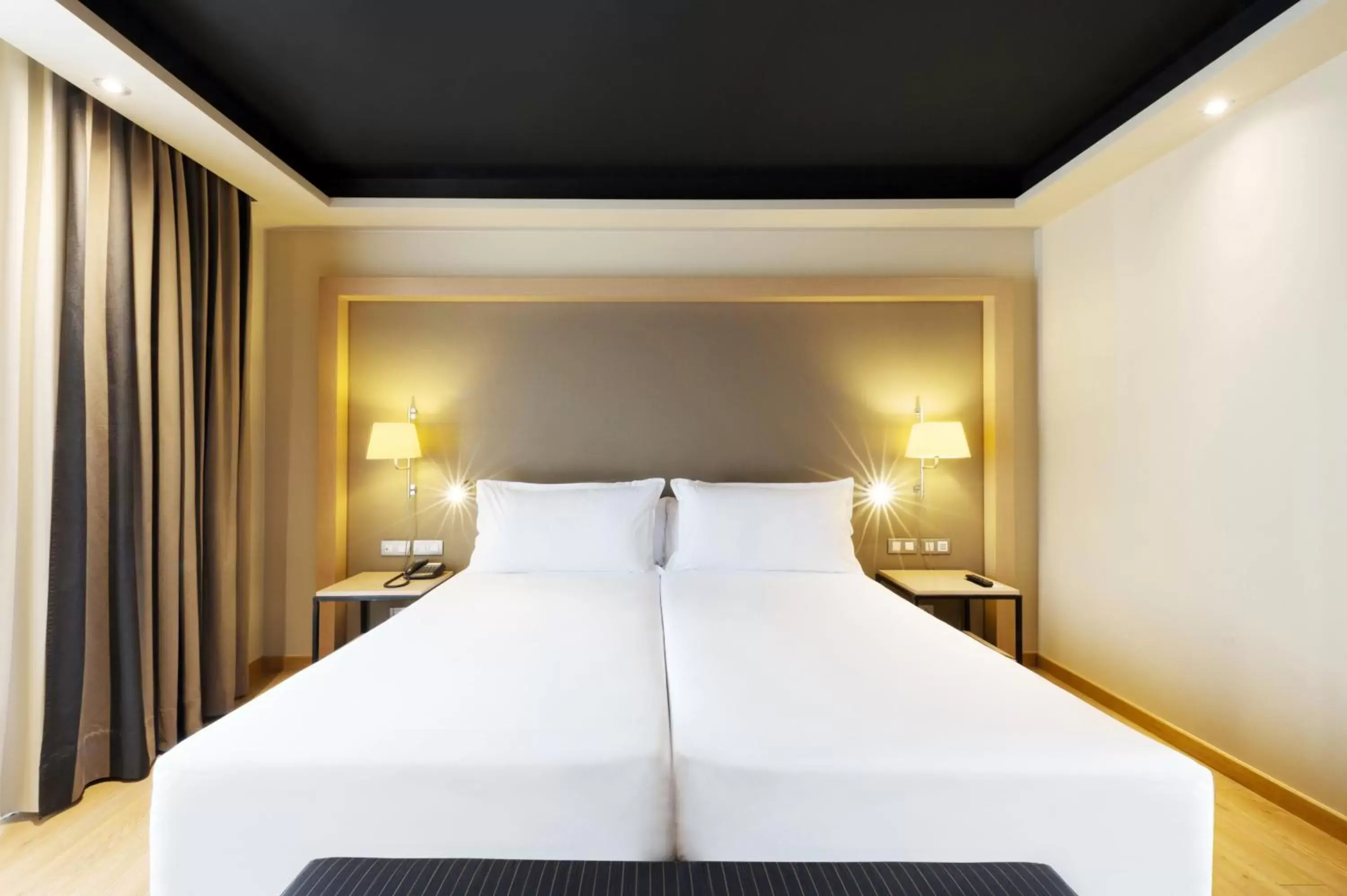 Bed in Hotel Jazz