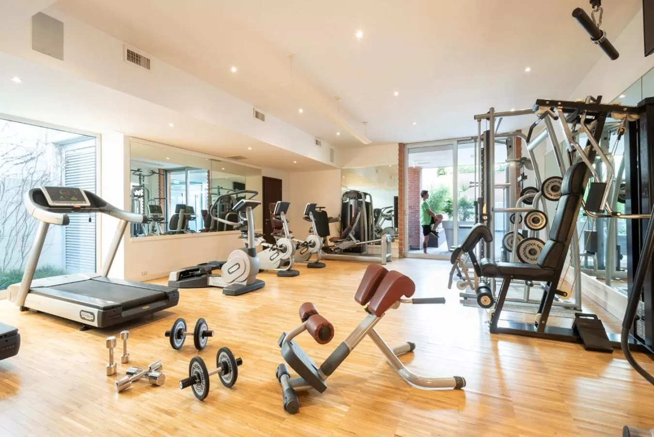 Fitness centre/facilities in GHV Hotel