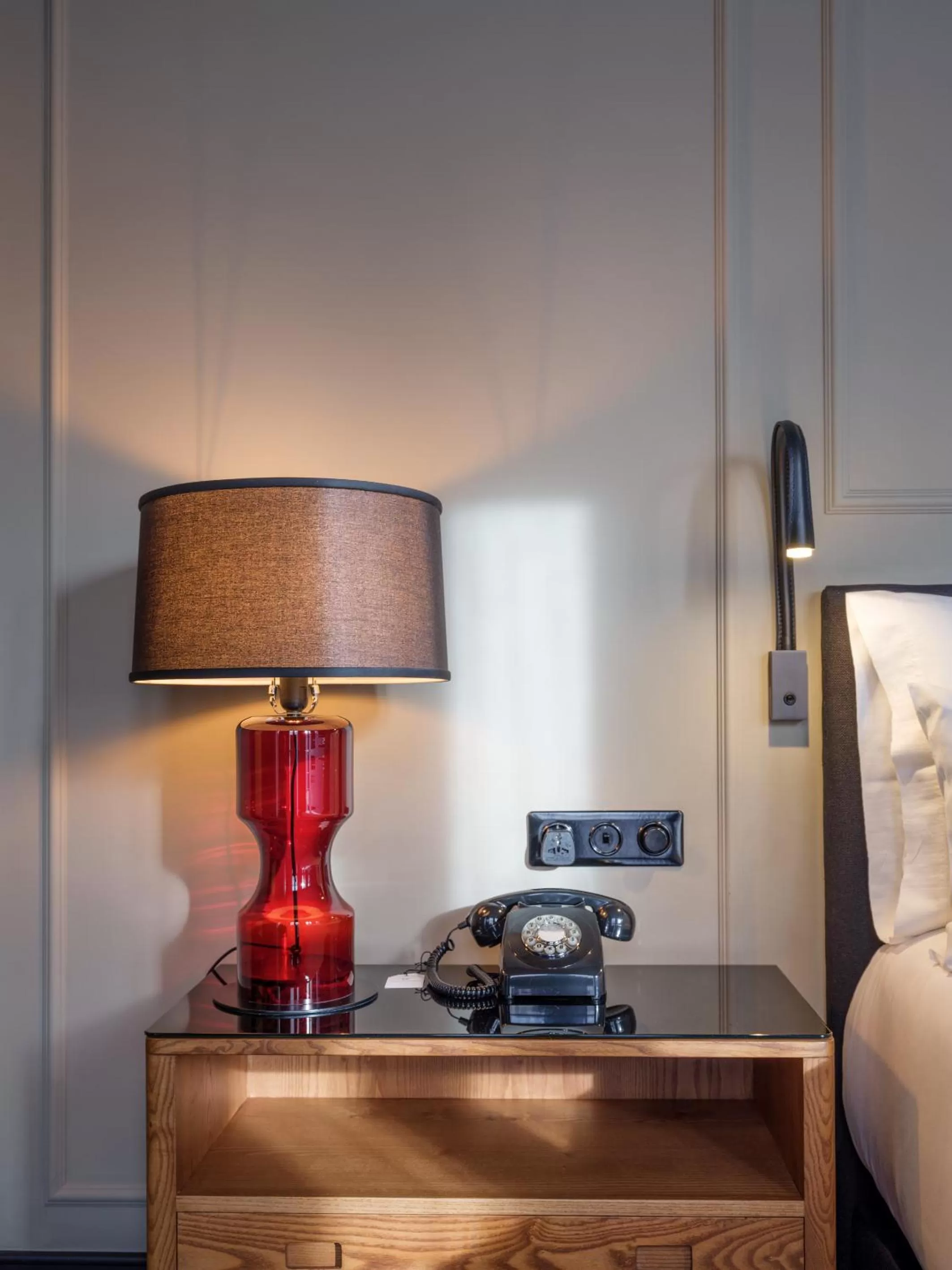 Decorative detail, Bed in Wittmore Hotel - Adults Only, Small Luxury Hotels