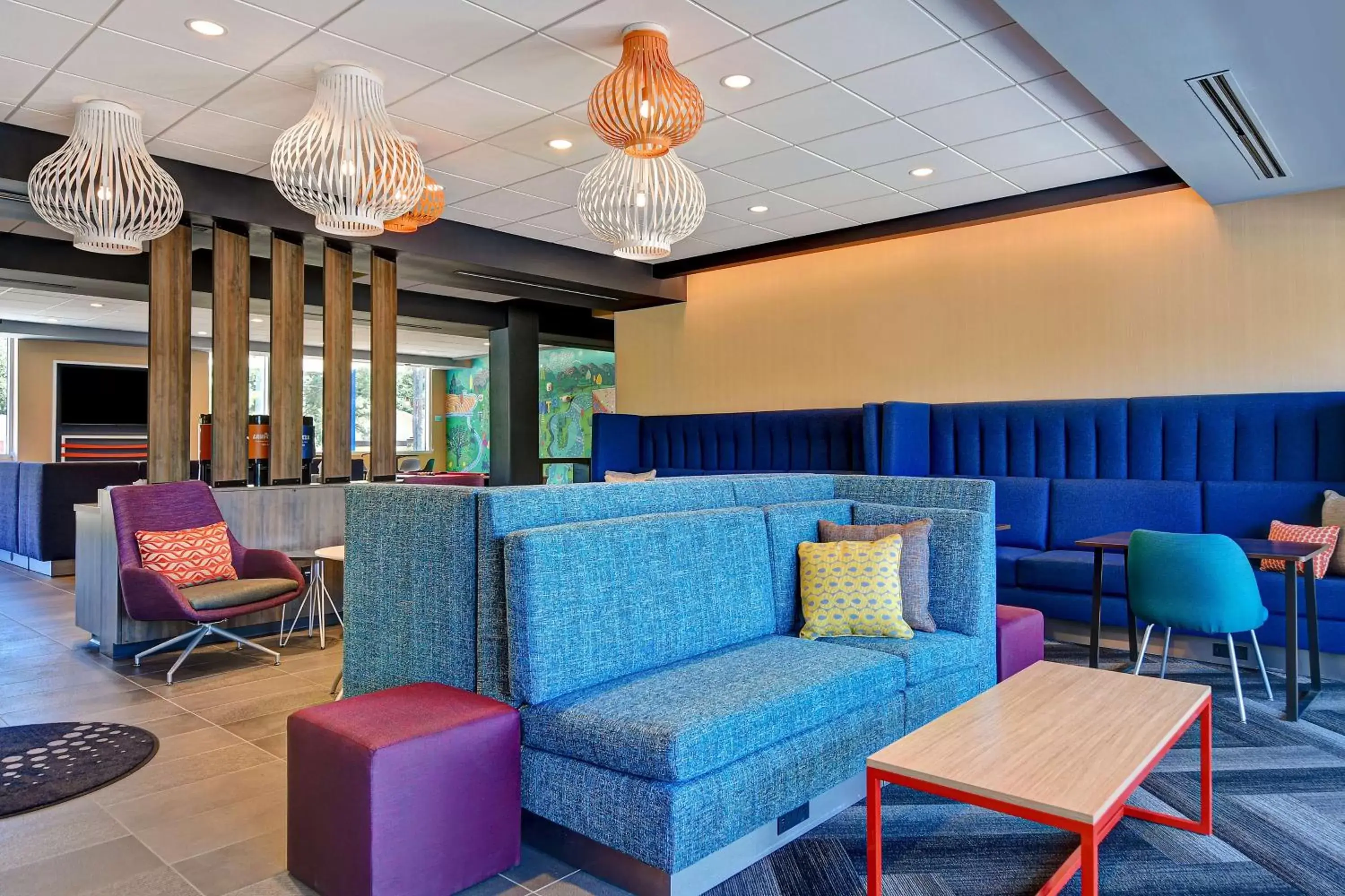 Lobby or reception, Lounge/Bar in Tru By Hilton Rocky Mount, Nc