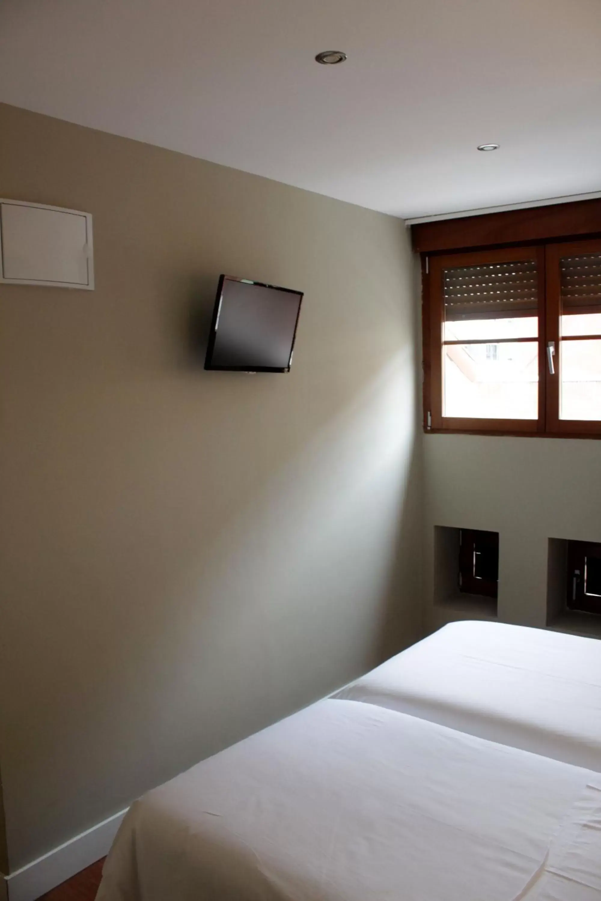 TV and multimedia, Bed in Hotel Boutique Rosal Oviedo