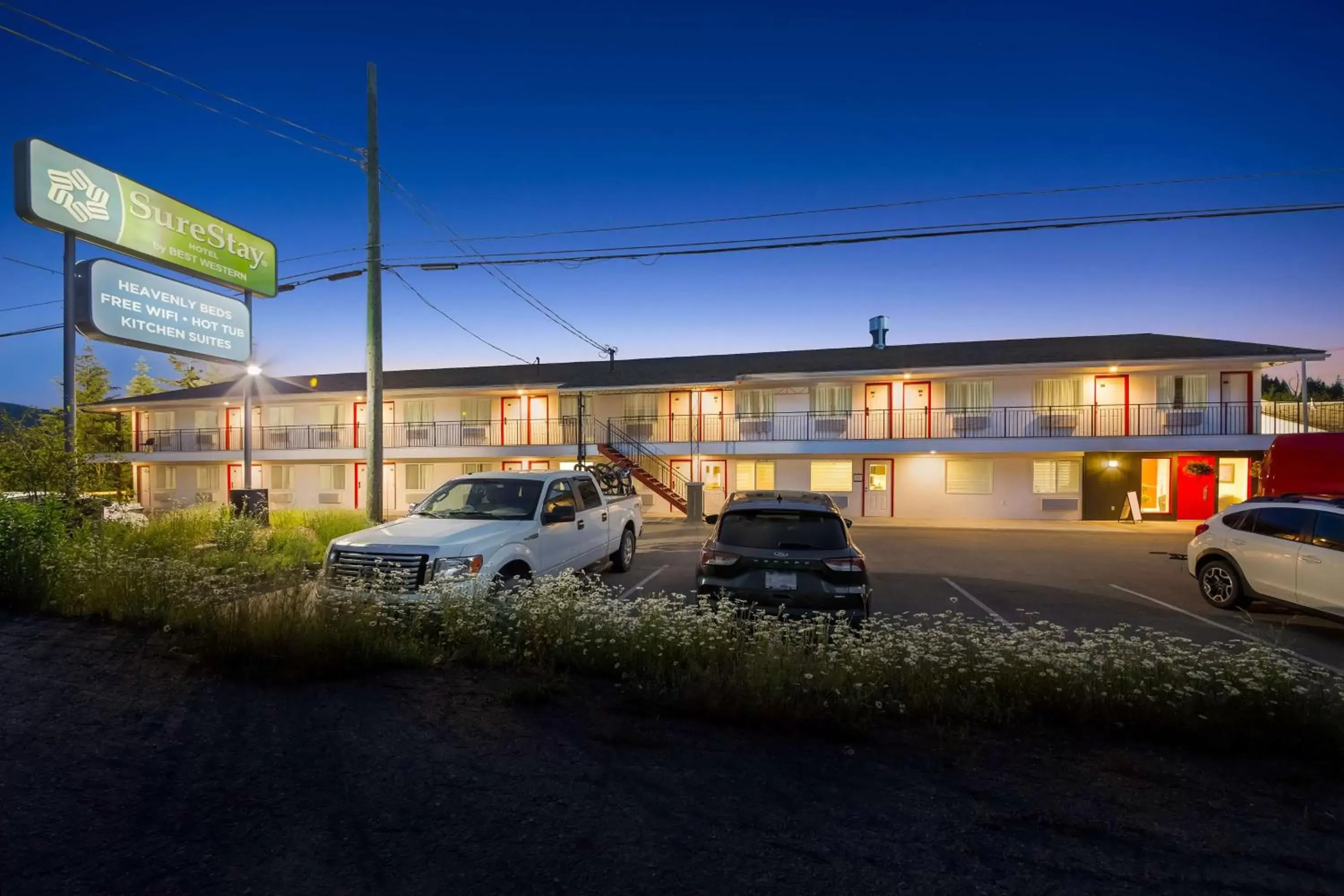 Property Building in SureStay Hotel by Best Western Rossland Red Mountain