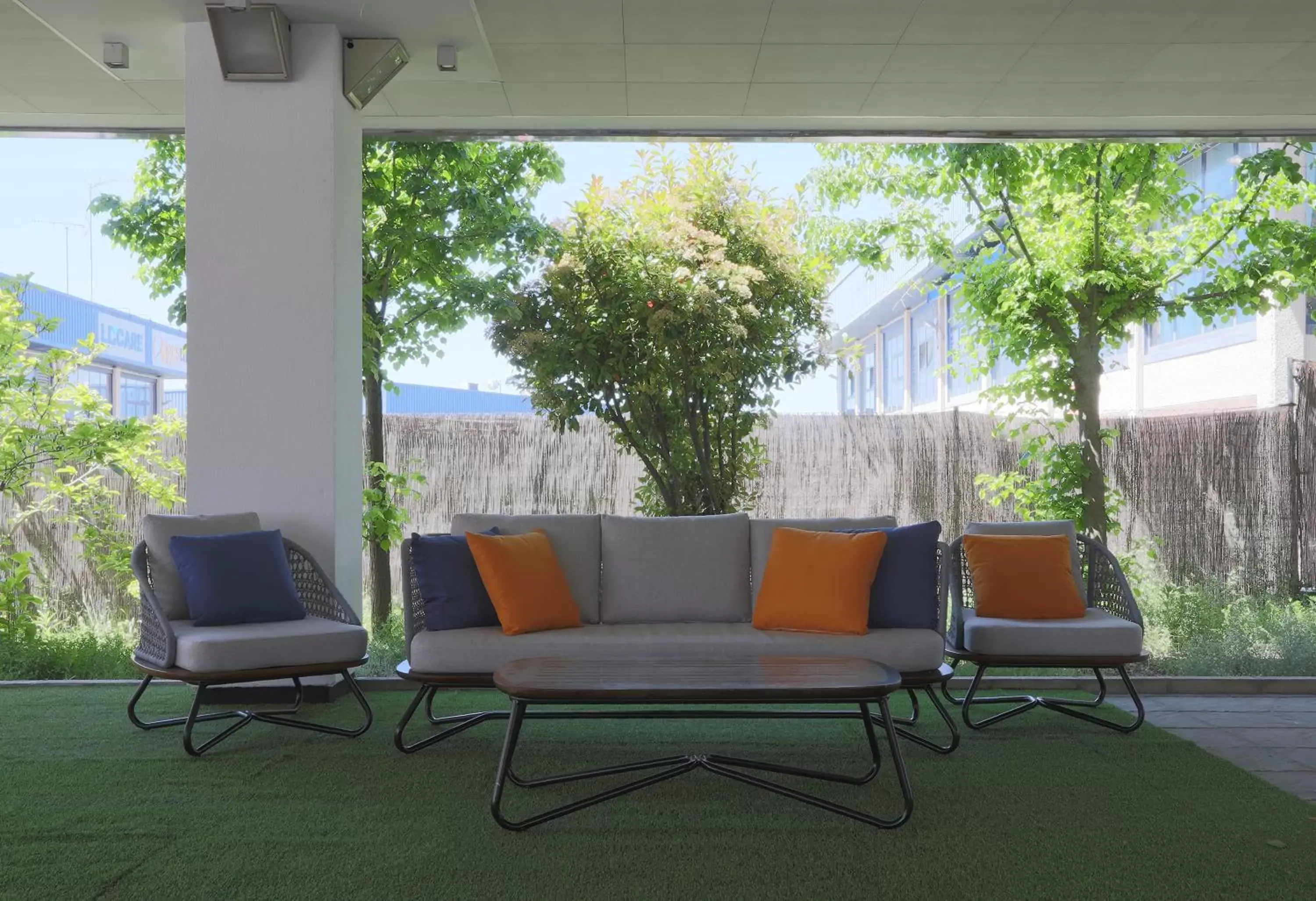 Lounge or bar, Seating Area in Hotel Villa Odon