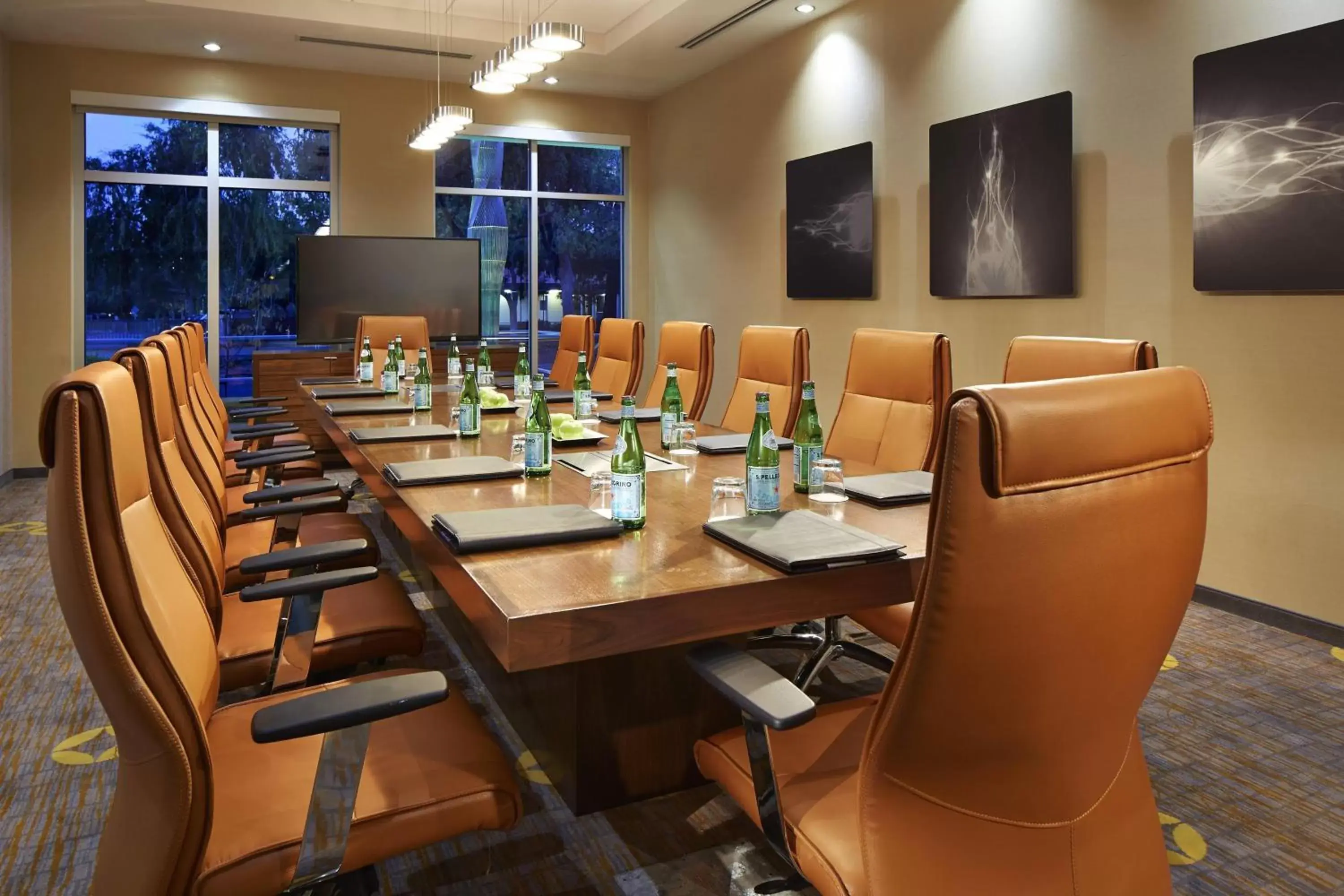 Meeting/conference room in Courtyard by Marriott Sunnyvale Mountain View