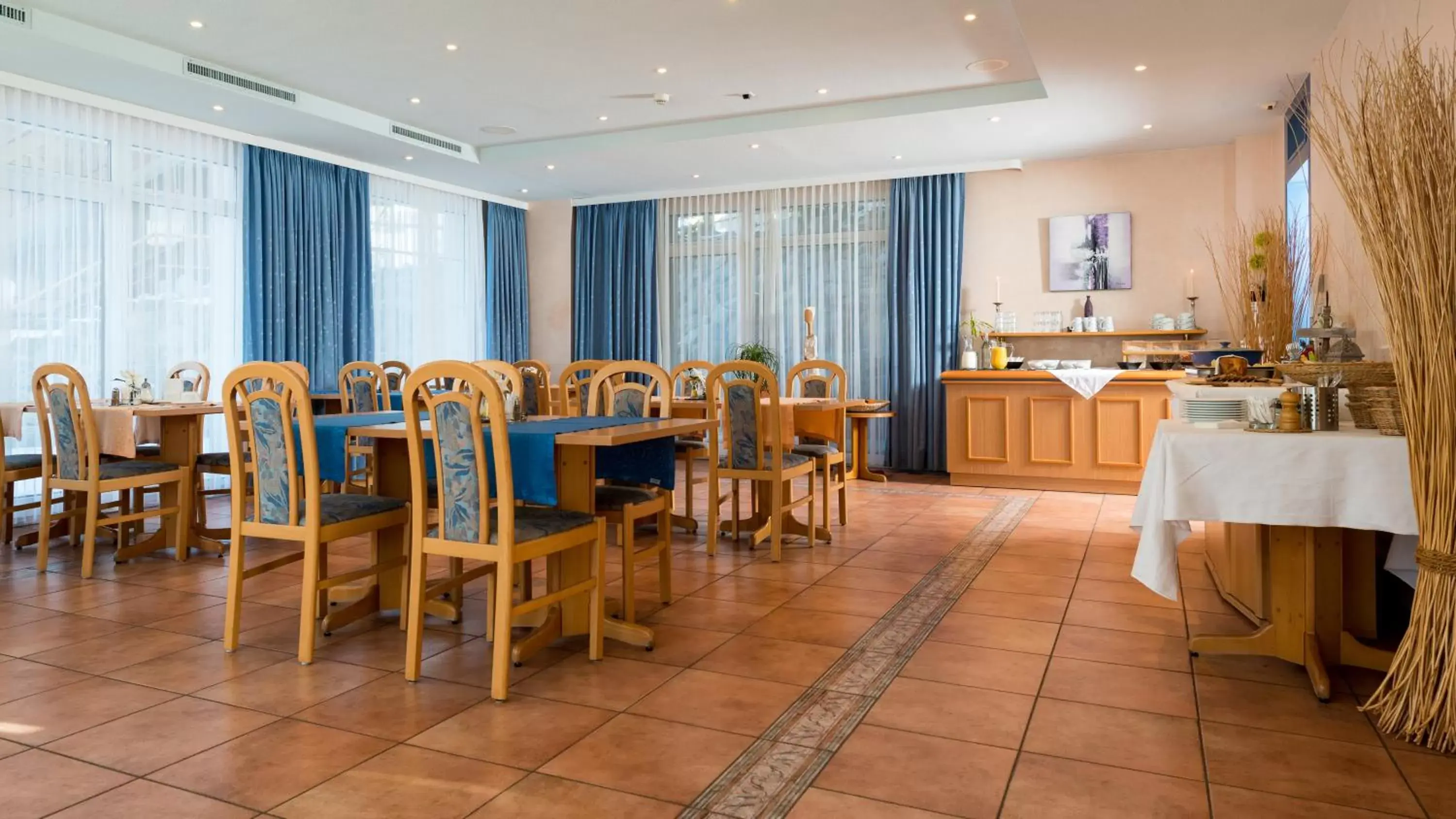 Dining area, Restaurant/Places to Eat in Hotel Alpenperle