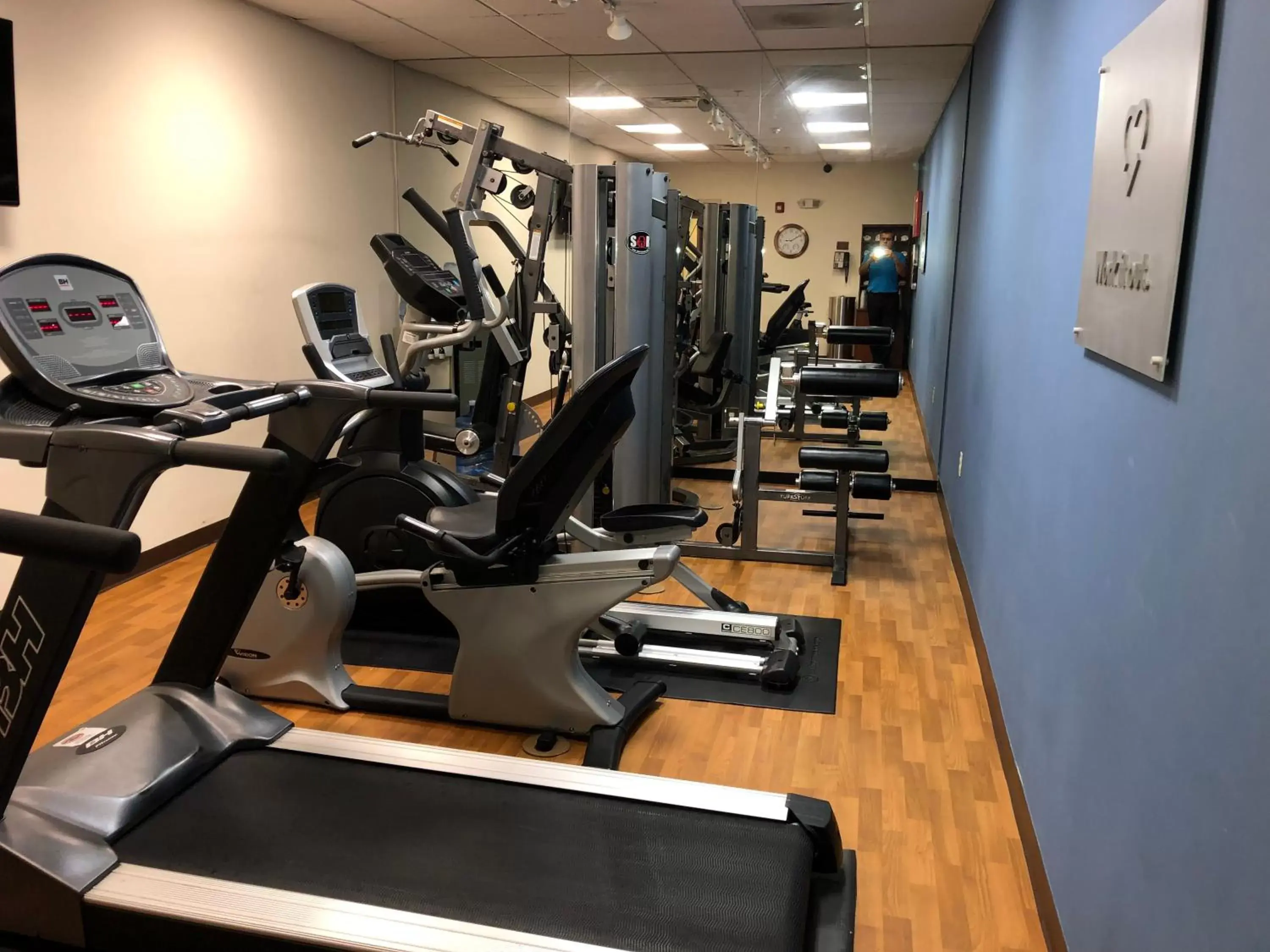 Fitness centre/facilities, Fitness Center/Facilities in Comfort Suites Mahwah - Paramus