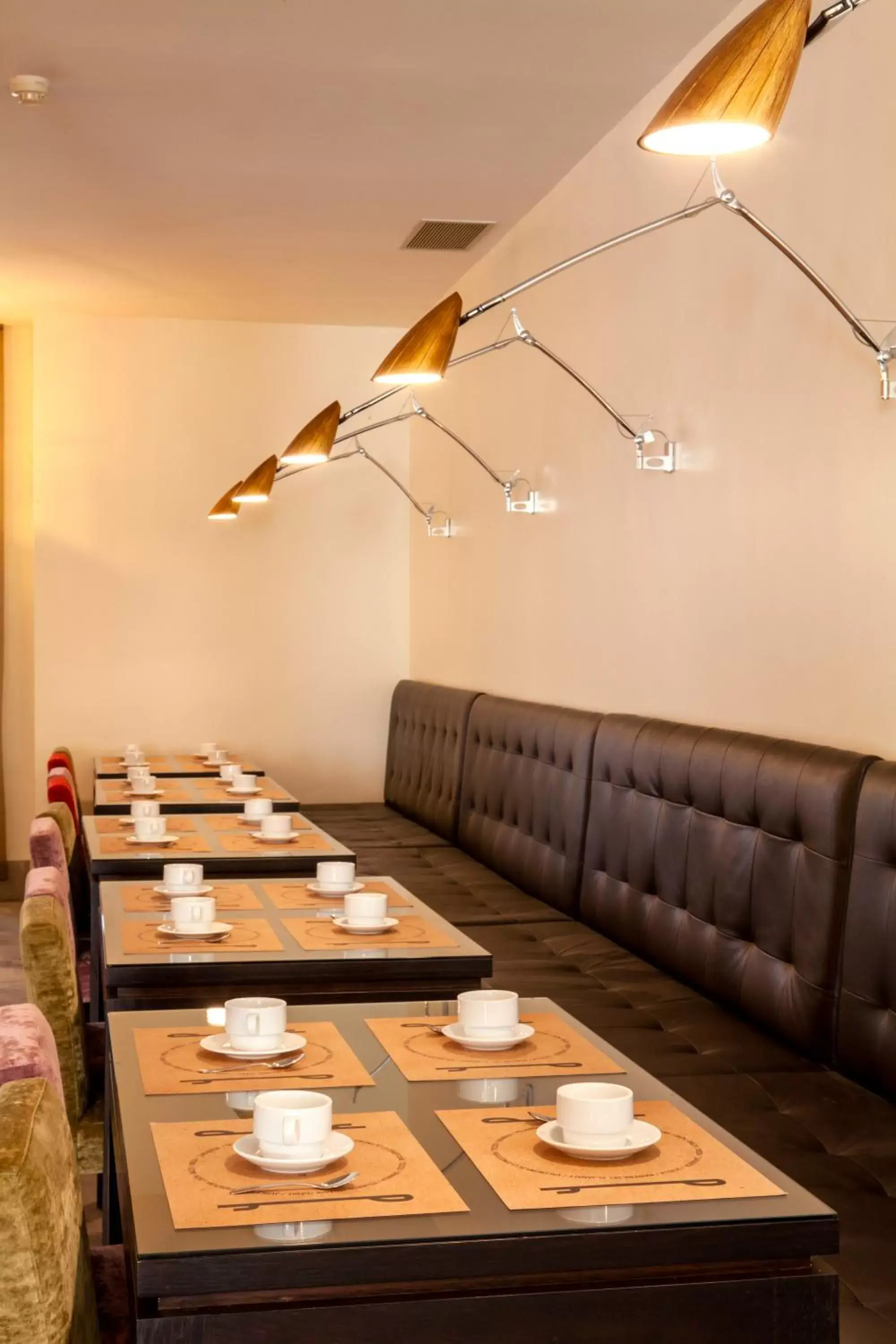 Restaurant/places to eat in YIT El Postigo Restaurant/places to eat in YIT El Postigo