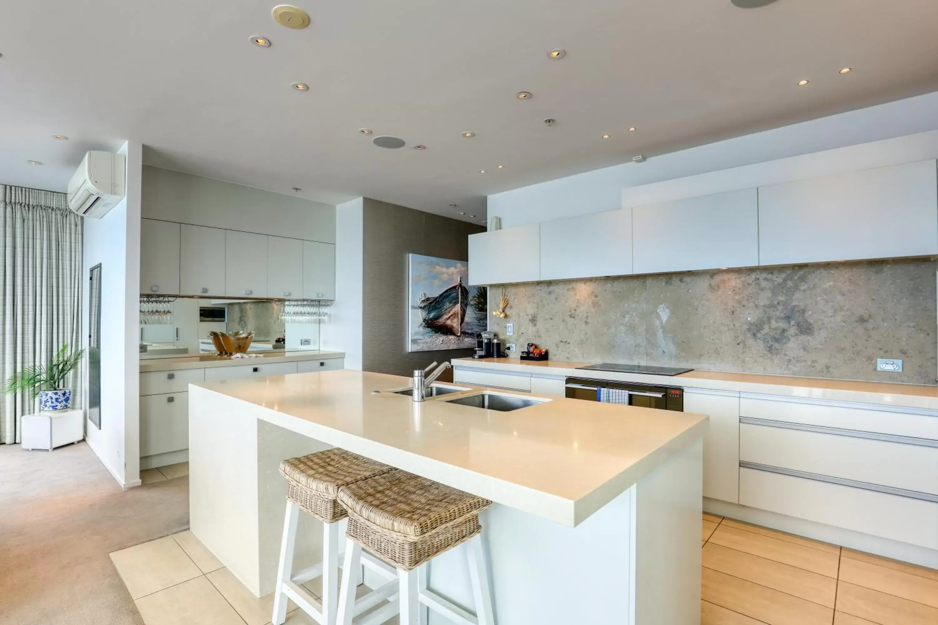 kitchen, Kitchen/Kitchenette in Ramada Suites by Wyndham Nautilus Orewa