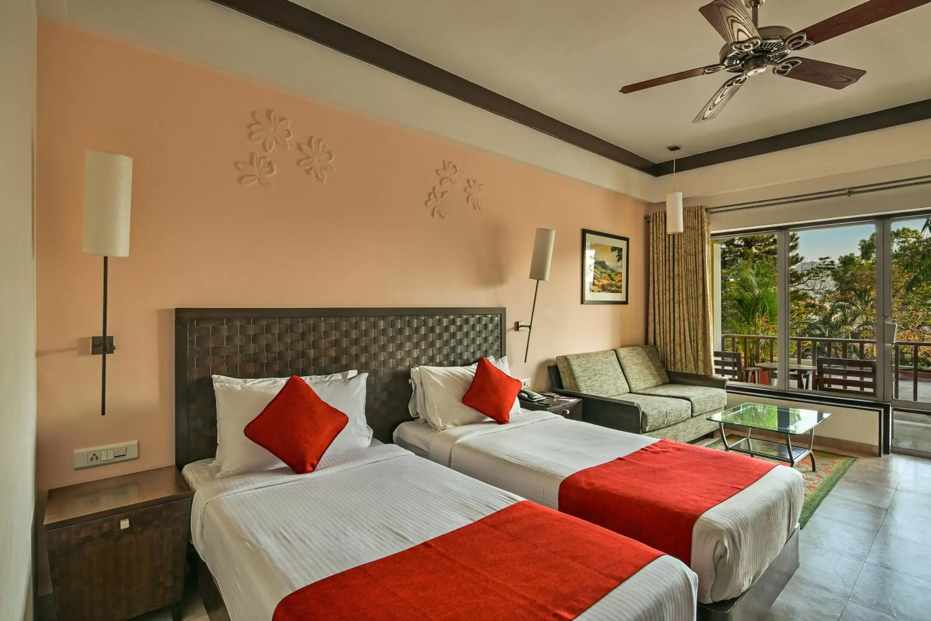 Bed in Fariyas Resort Lonavala