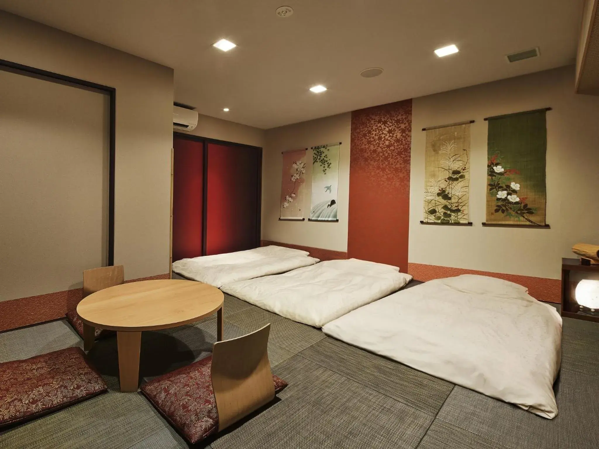 Photo of the whole room in Hotel Village Kyoto