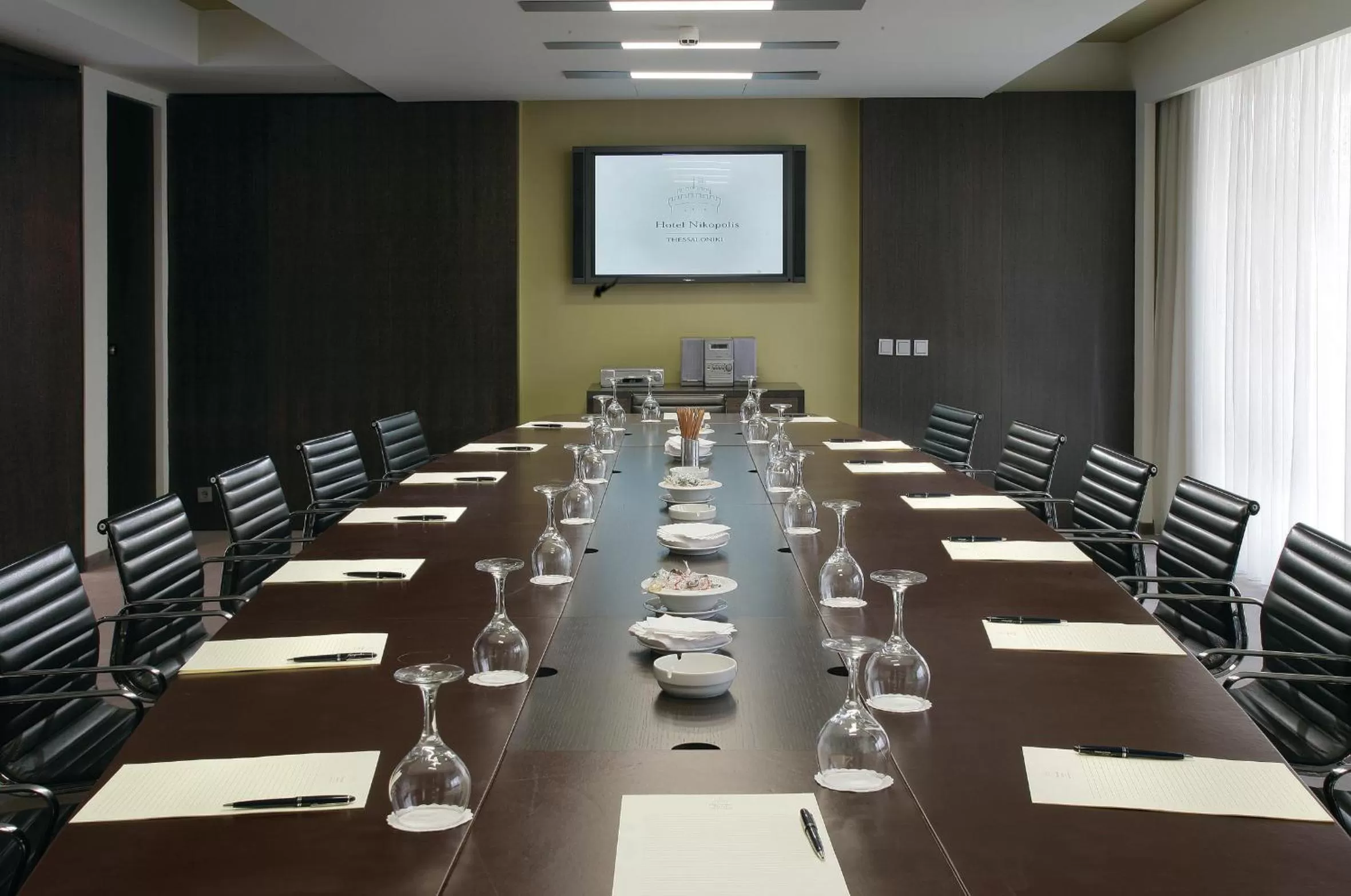 Business facilities in Hotel Nikopolis
