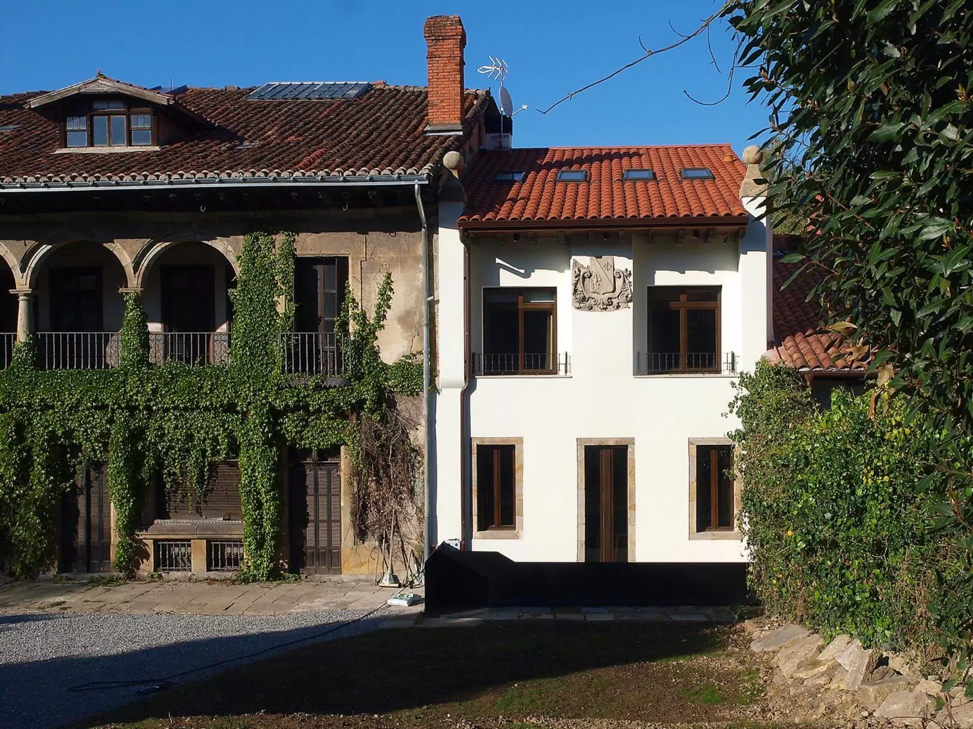 Property building in M&UGA Hotela