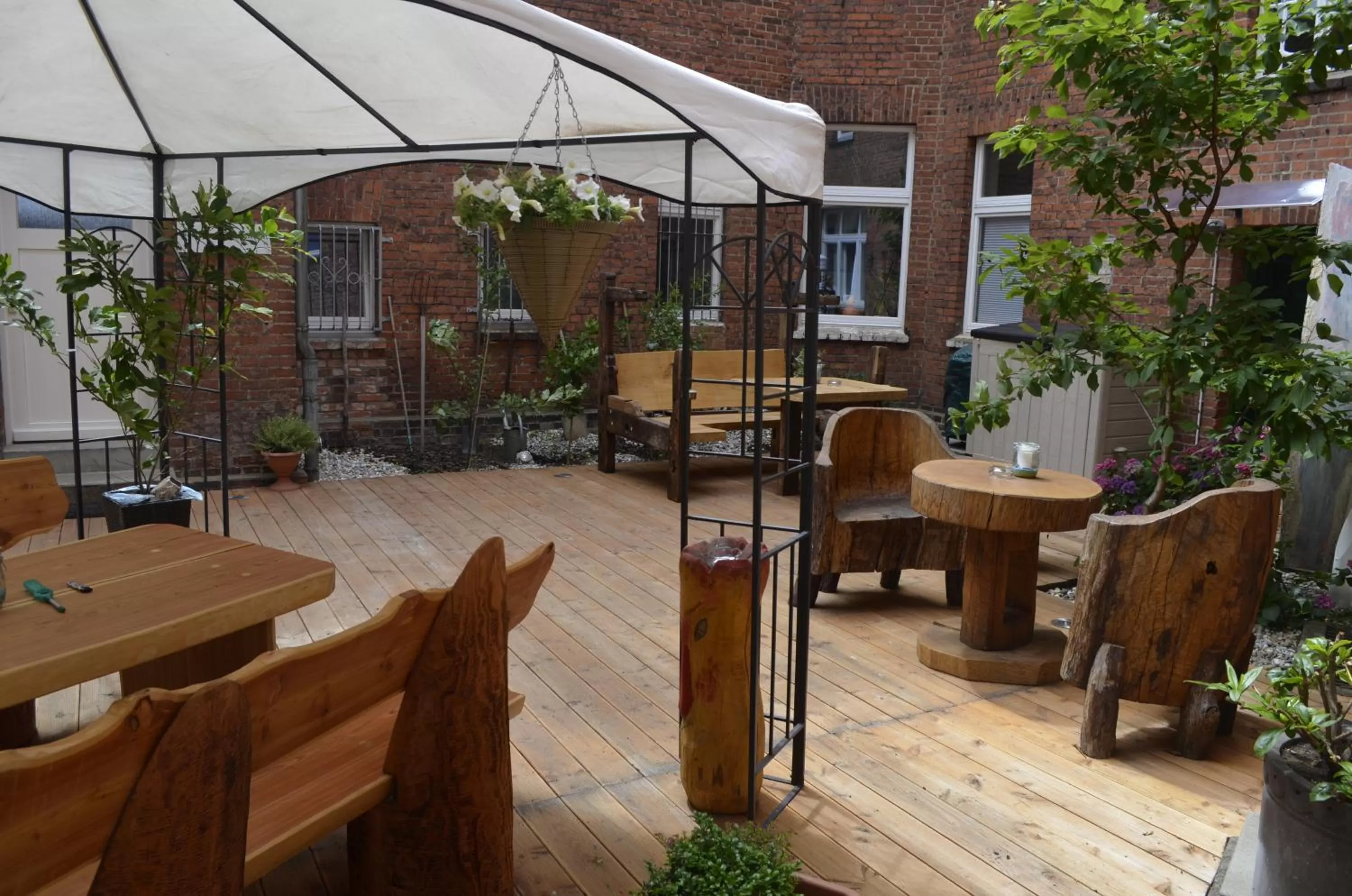 Patio in Apartment-Hotel Schillerplatz