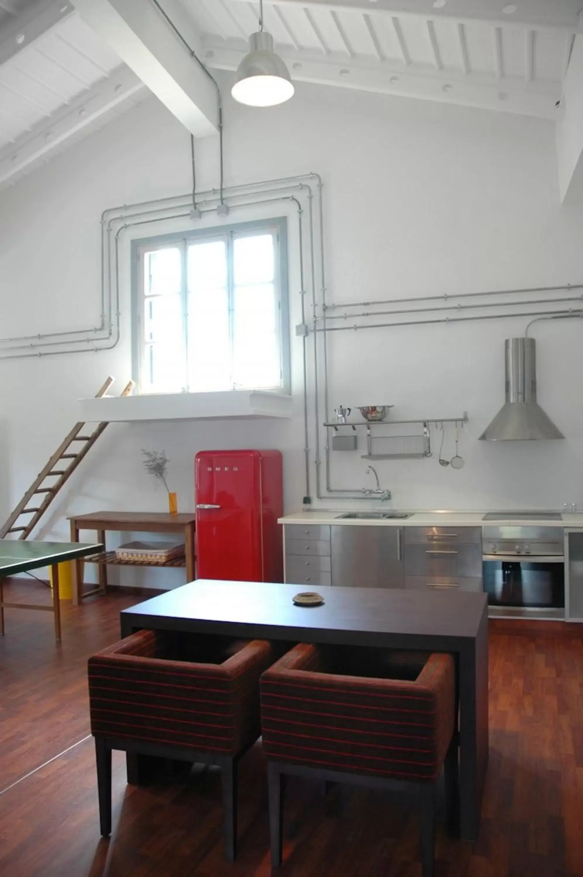 Photo of the whole room, Kitchen/Kitchenette in loftOtel canet