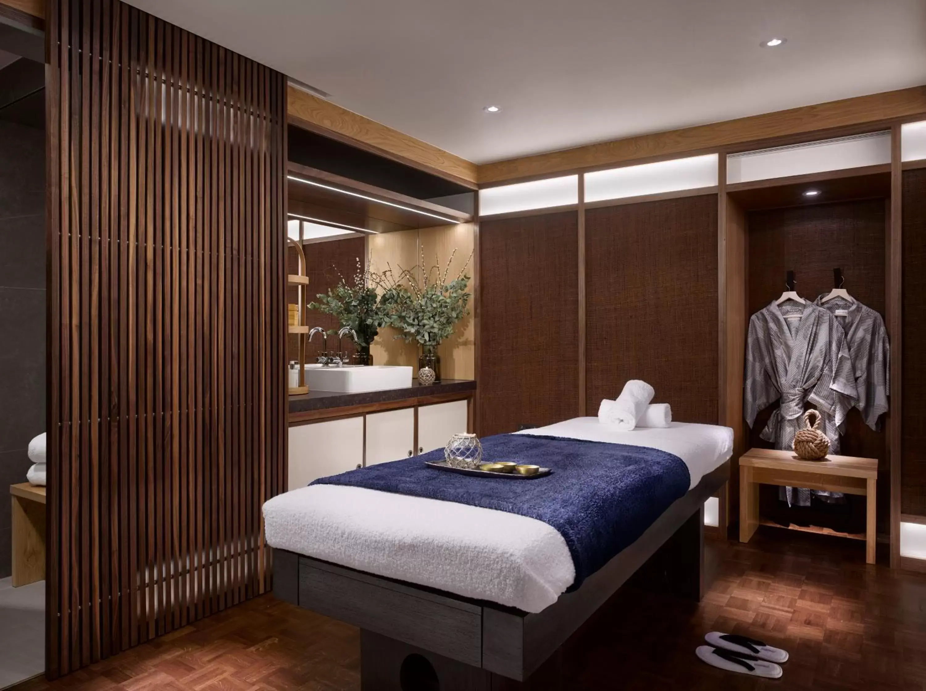Massage, Bed in Nobu Hotel London Shoreditch